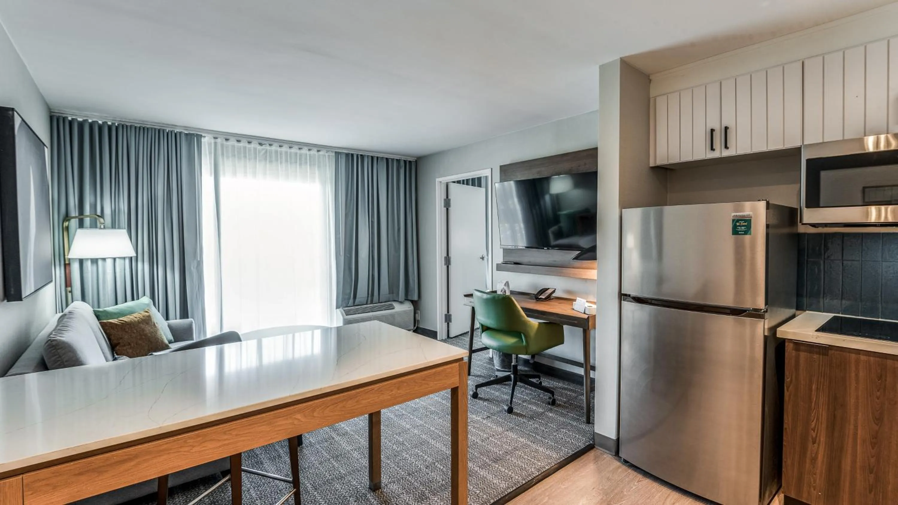 Kitchen or kitchenette in Staybridge Suites Dallas Market Ctr Love Field by IHG
