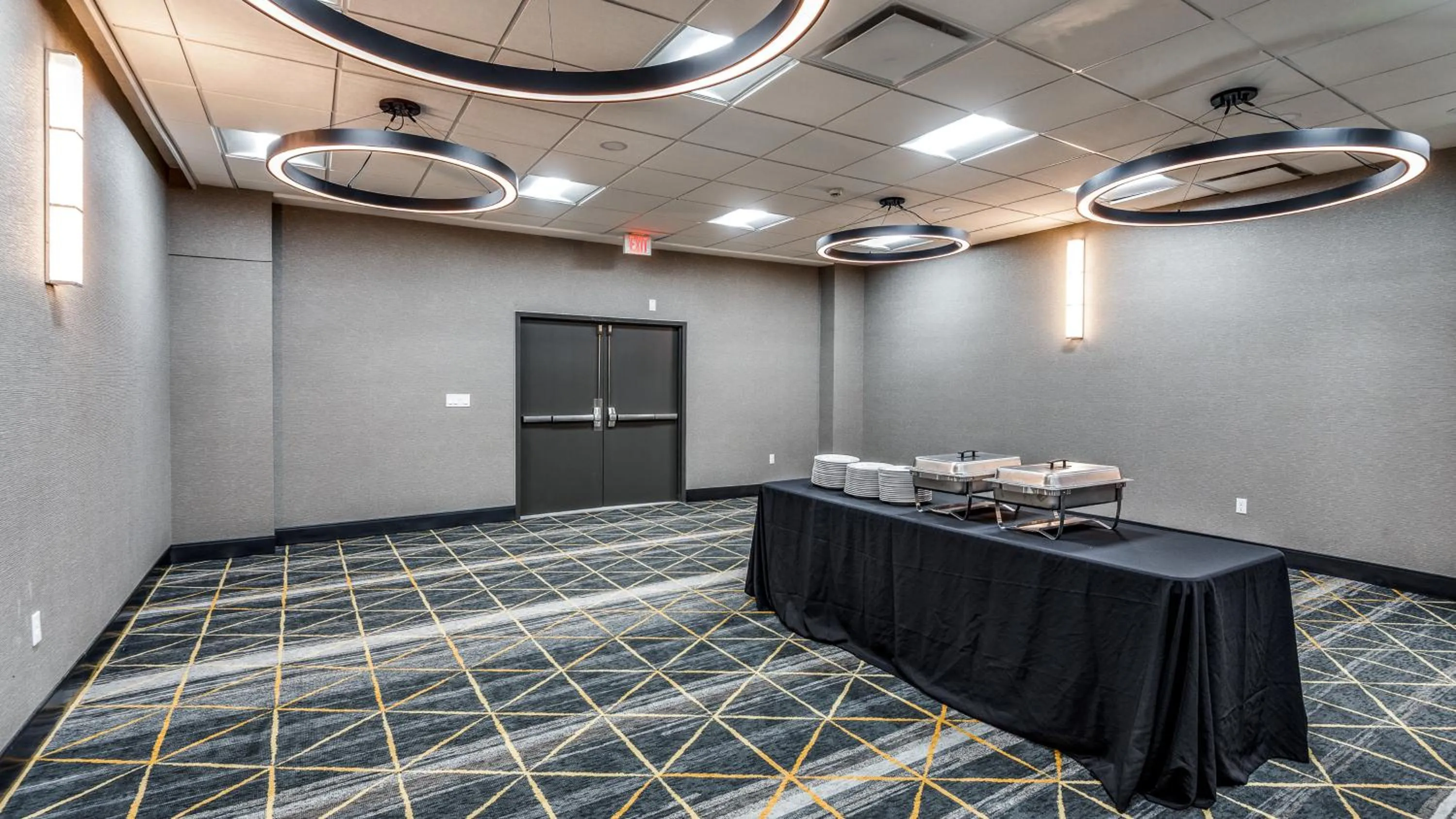 Meeting/conference room in Staybridge Suites Dallas Market Ctr Love Field by IHG