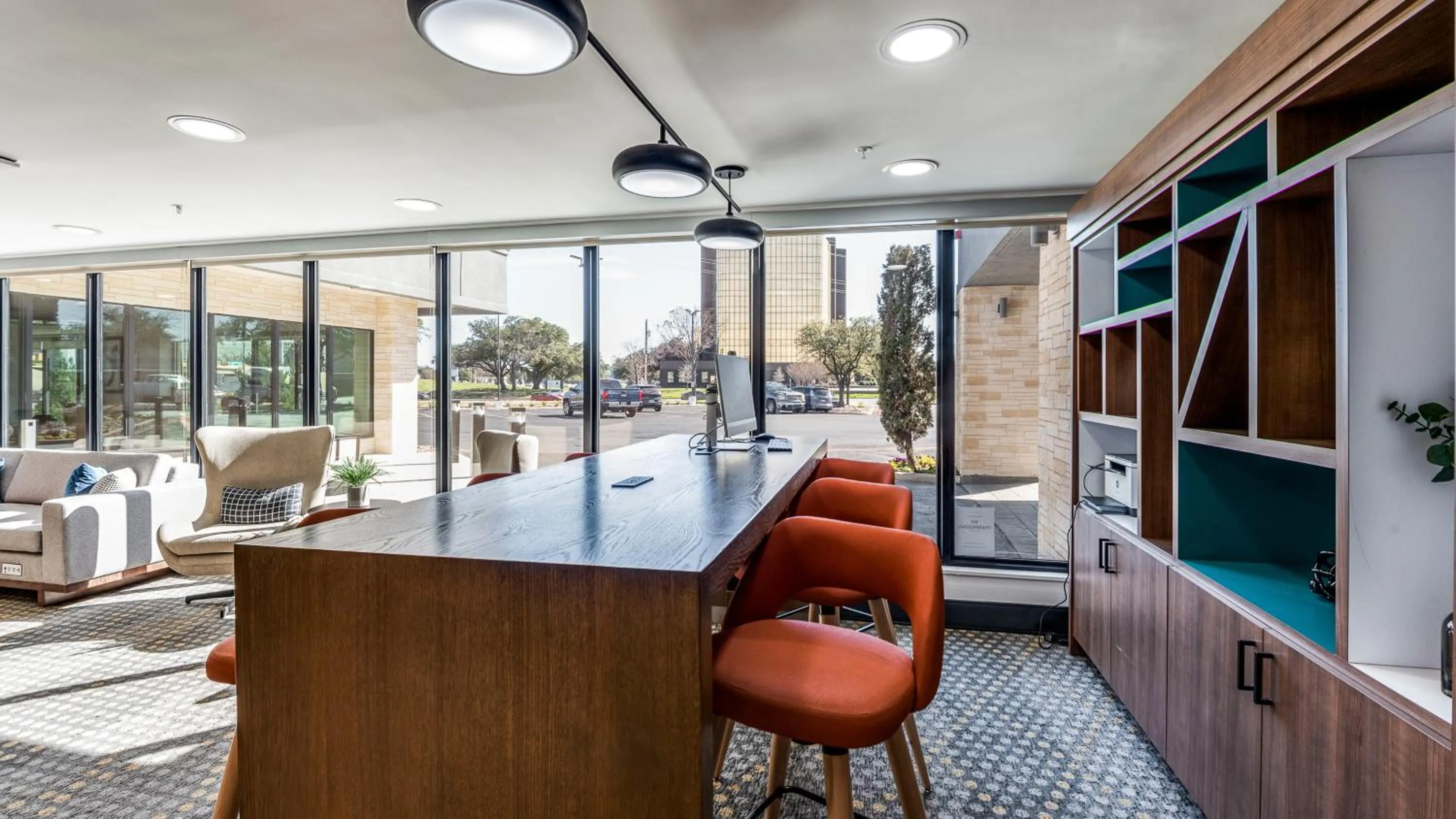 Business facilities in Staybridge Suites Dallas Market Ctr Love Field by IHG