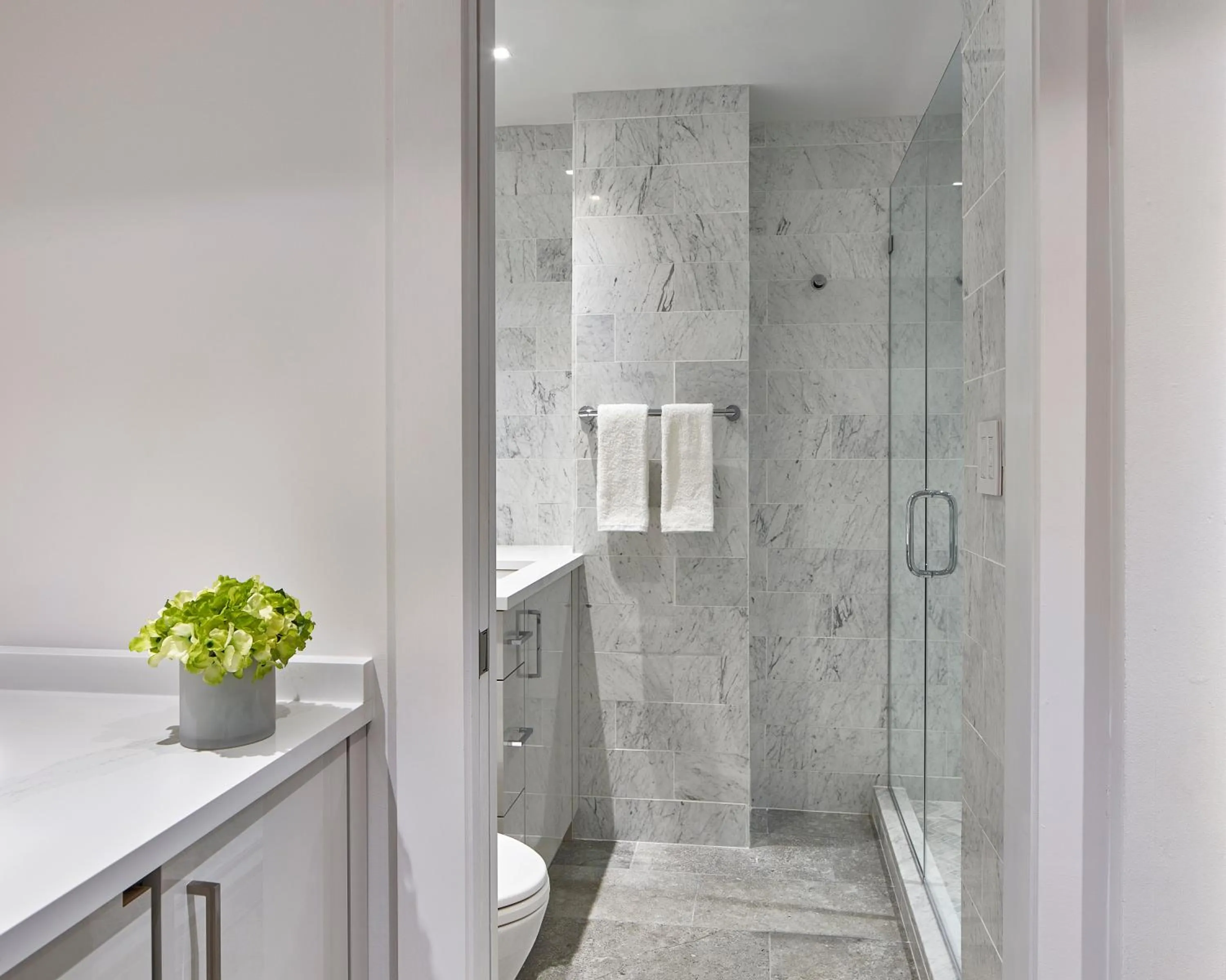 Toilet in AKA Rittenhouse Square