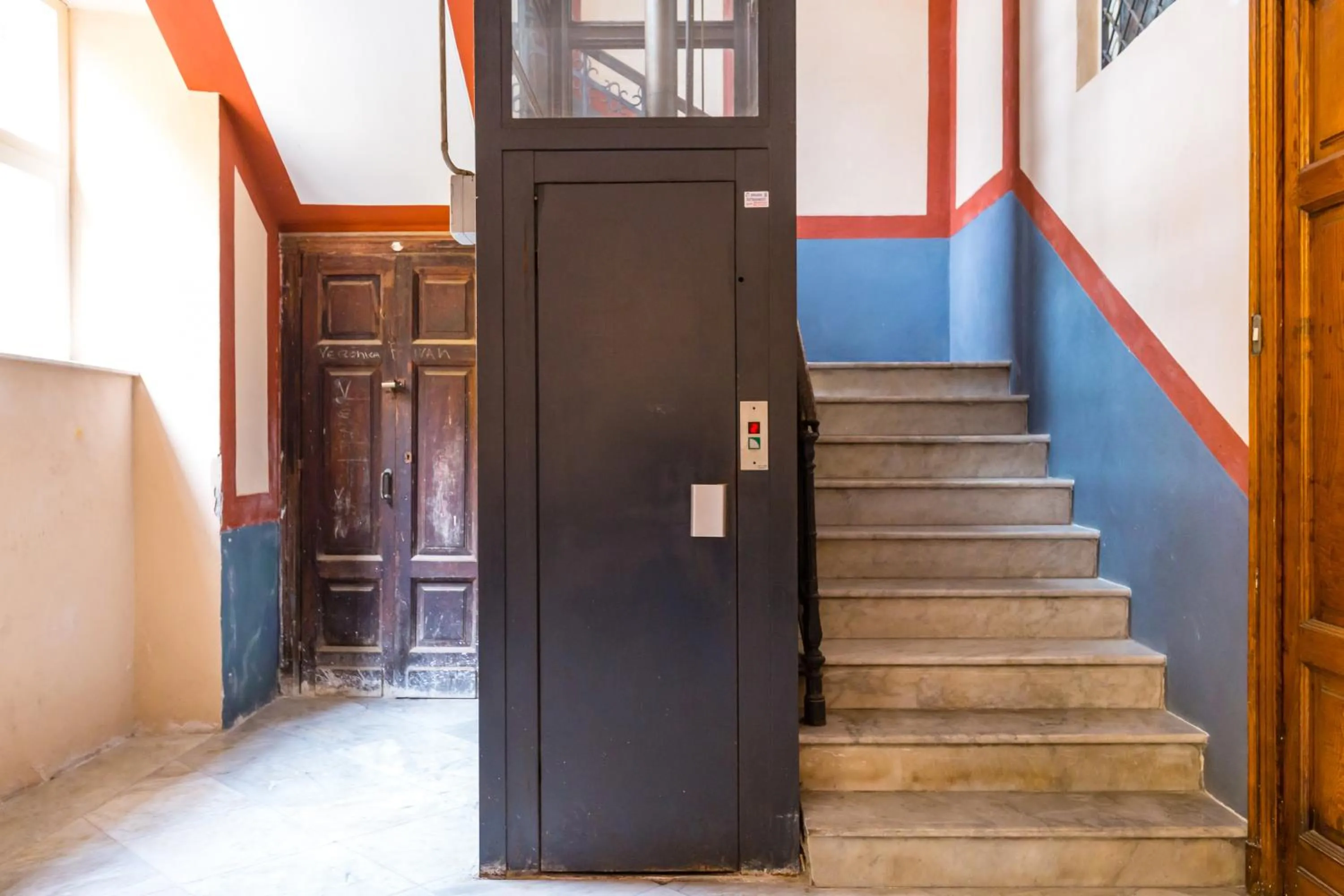 elevator in B&B Civico 33