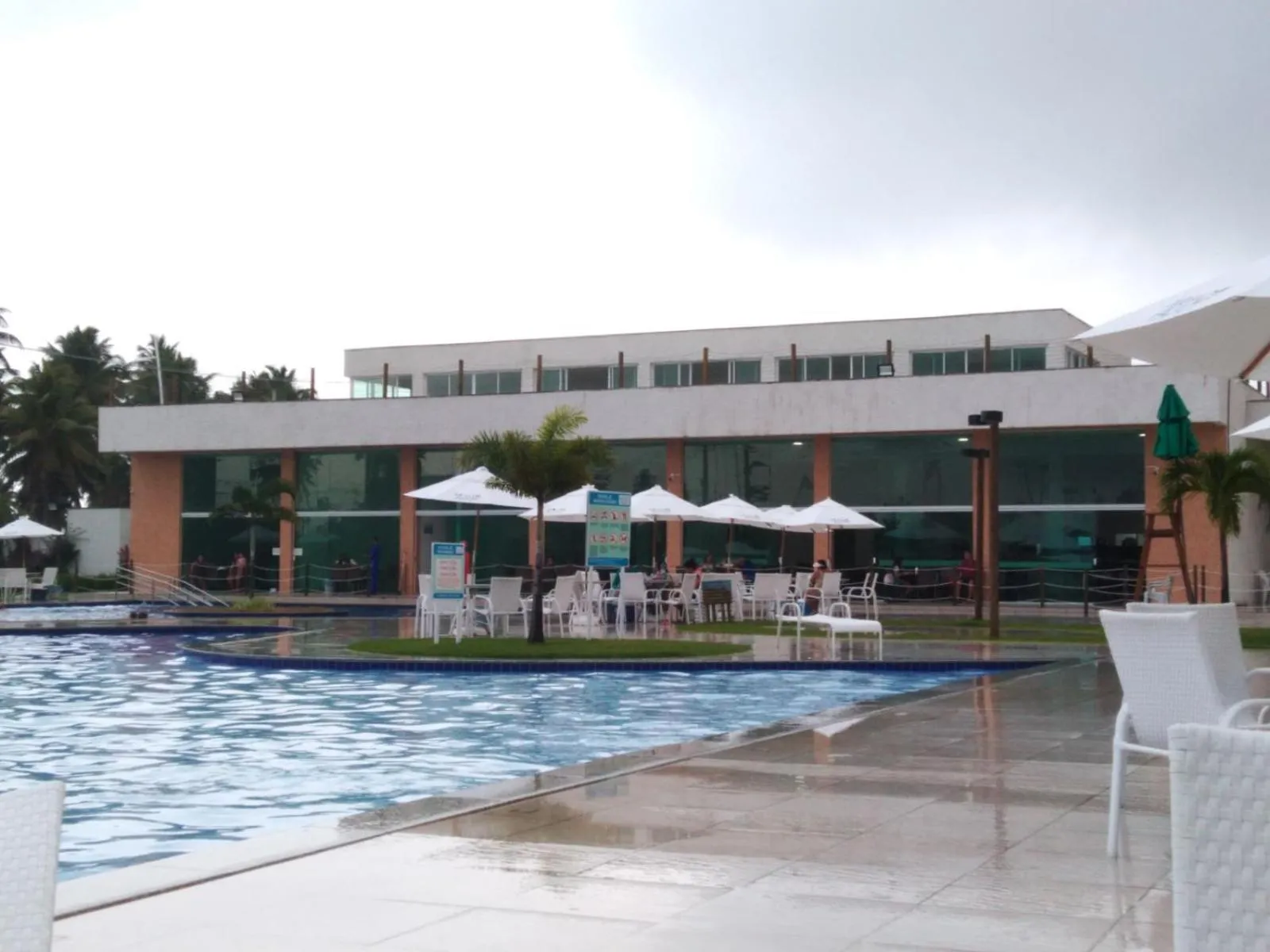 Swimming pool in Flat Porto de Galinhas