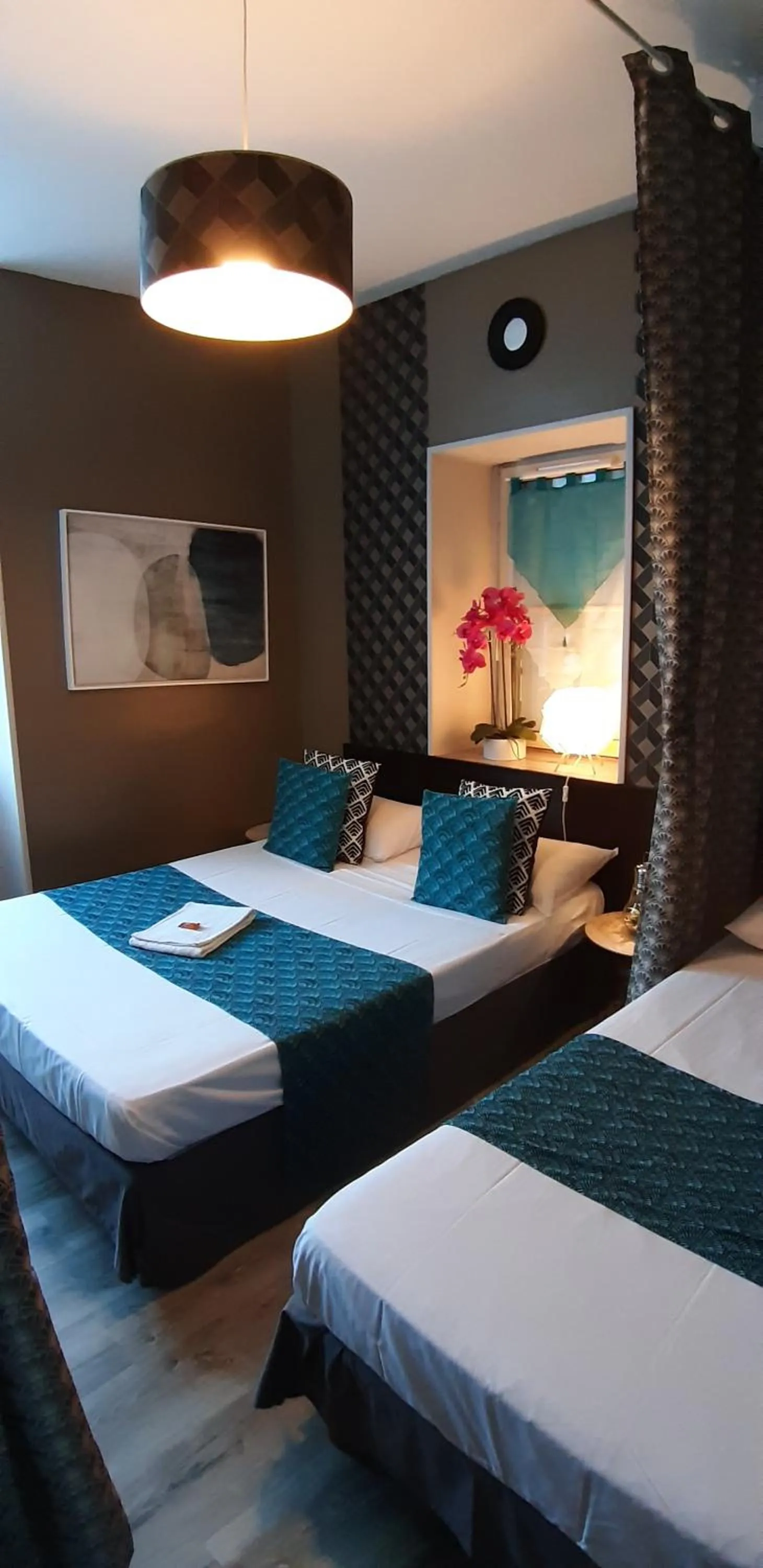 Bed in Hotel Saint François Précigné Soirée étape sur demande Proche Sablé-sur-Sarthe