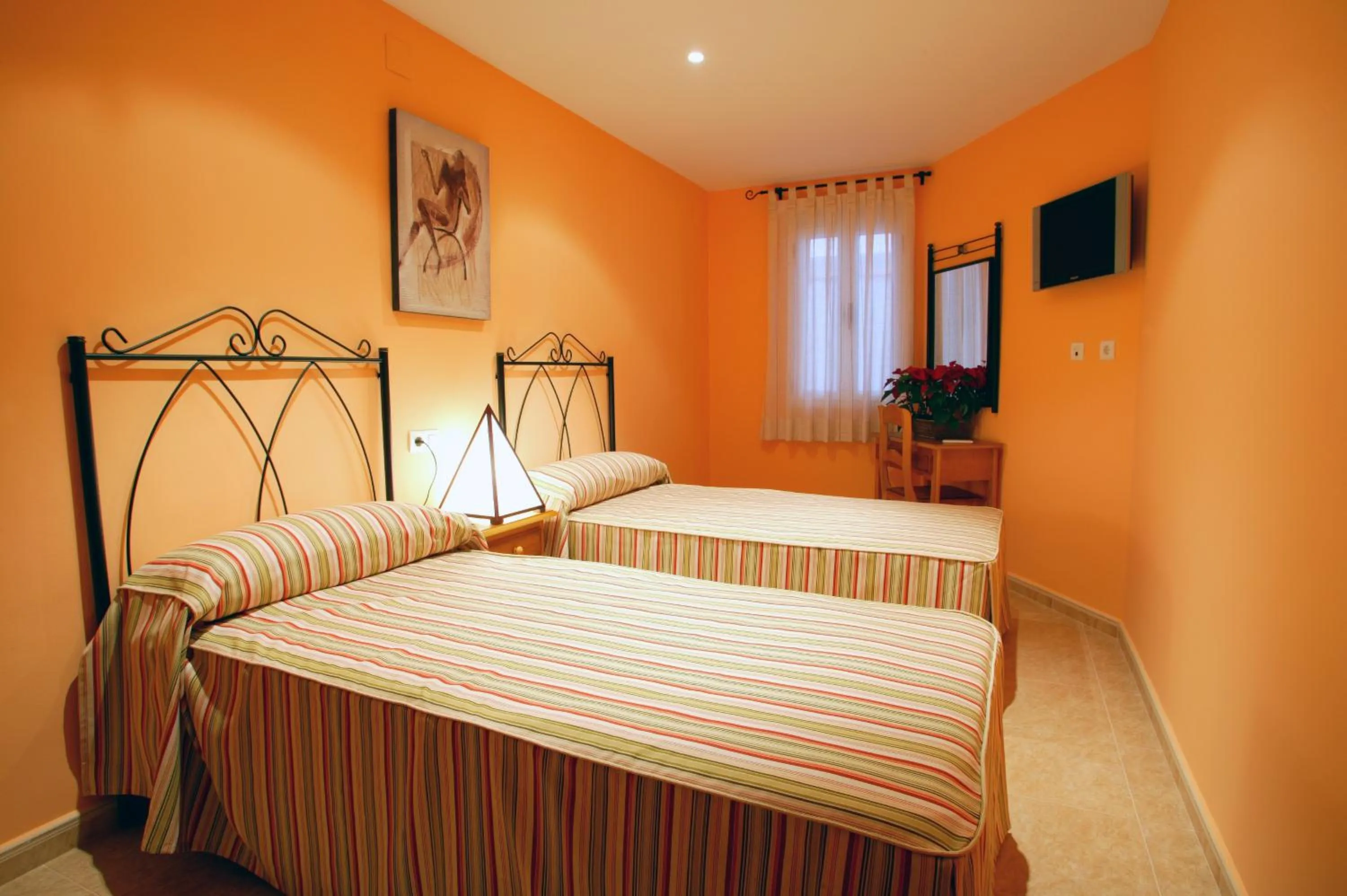 Bed in Apartahotel 77