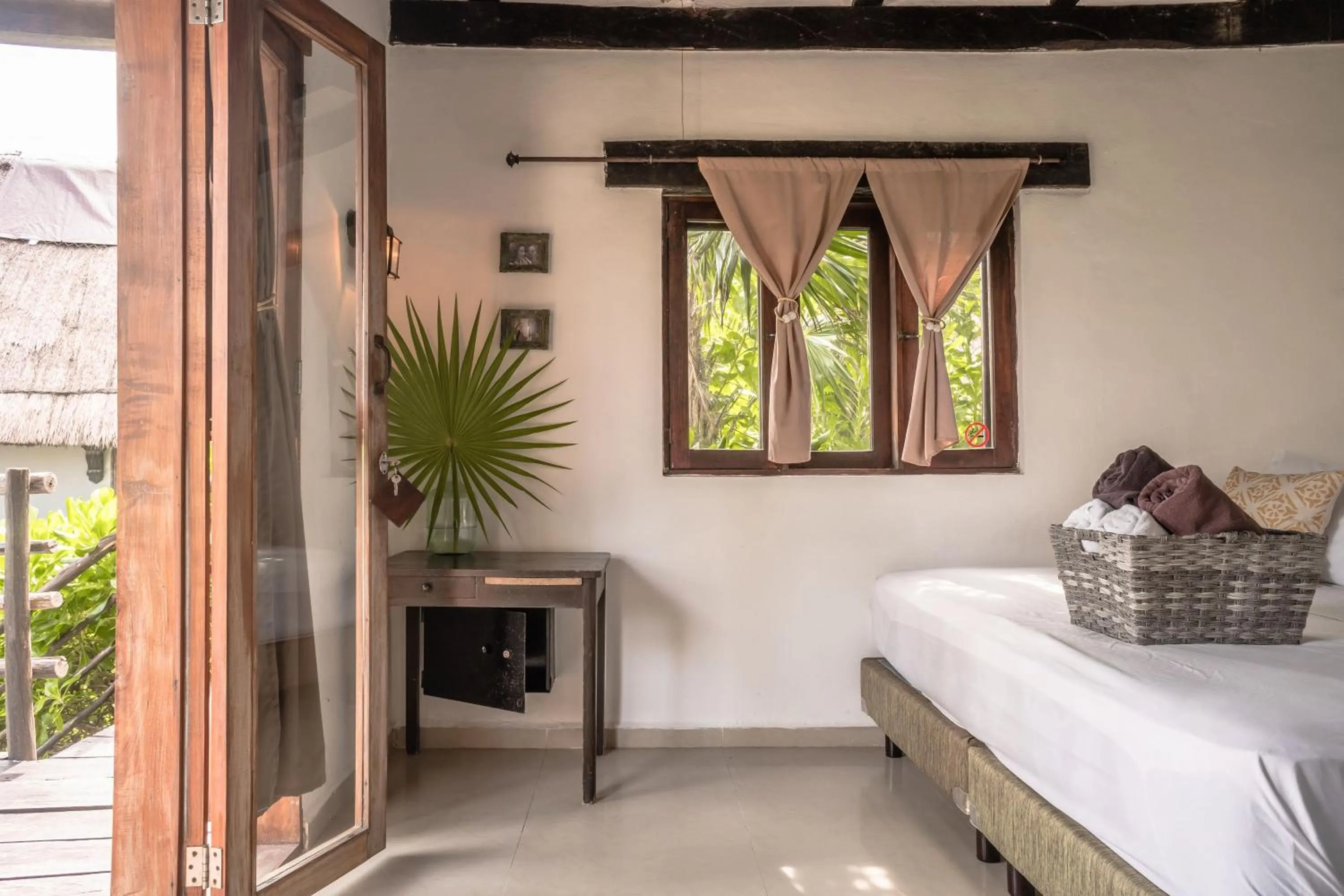 Bed in Playa Esperanza Tulum