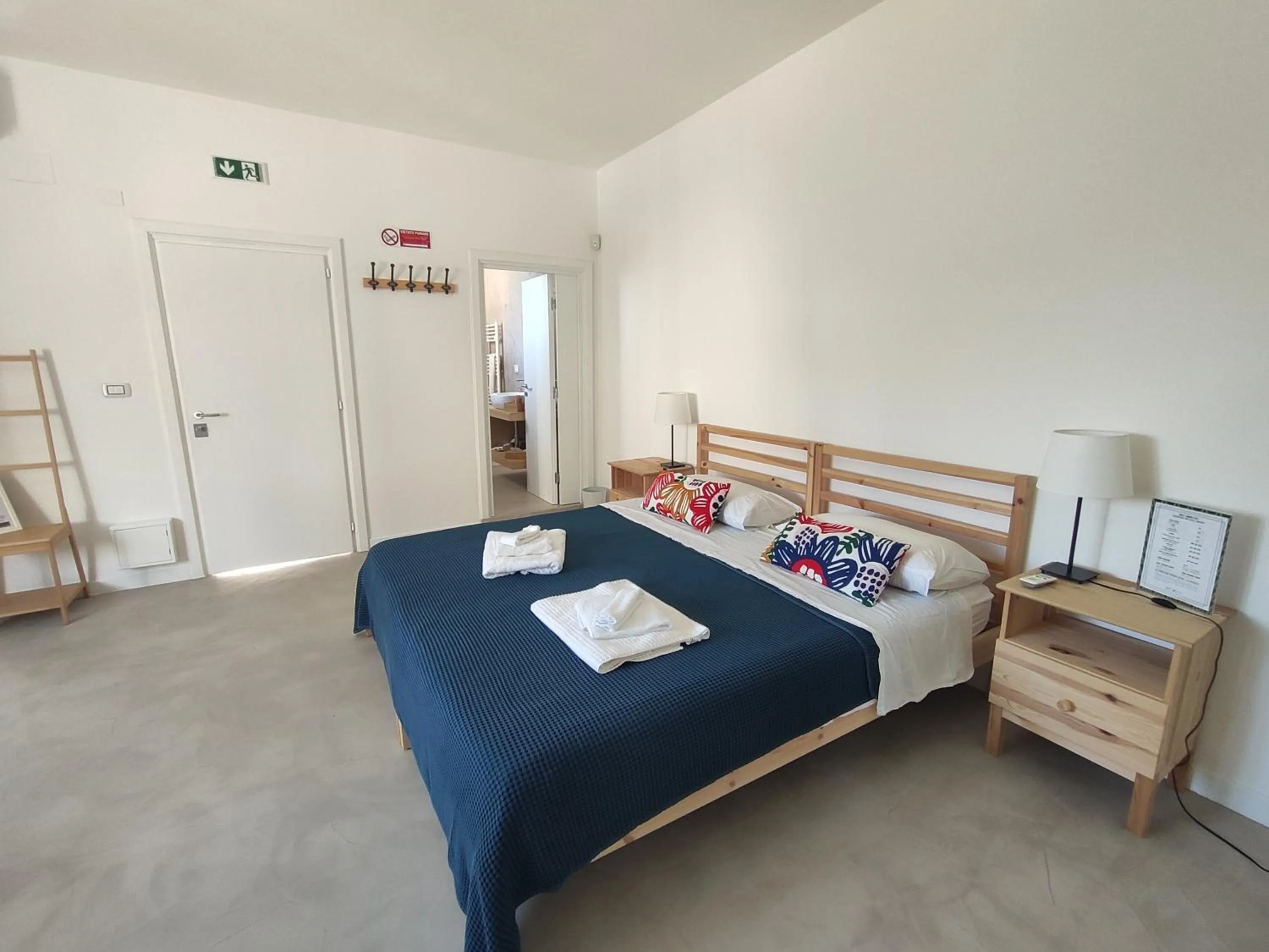 Photo of the whole room, Bed in Artemisia B&B