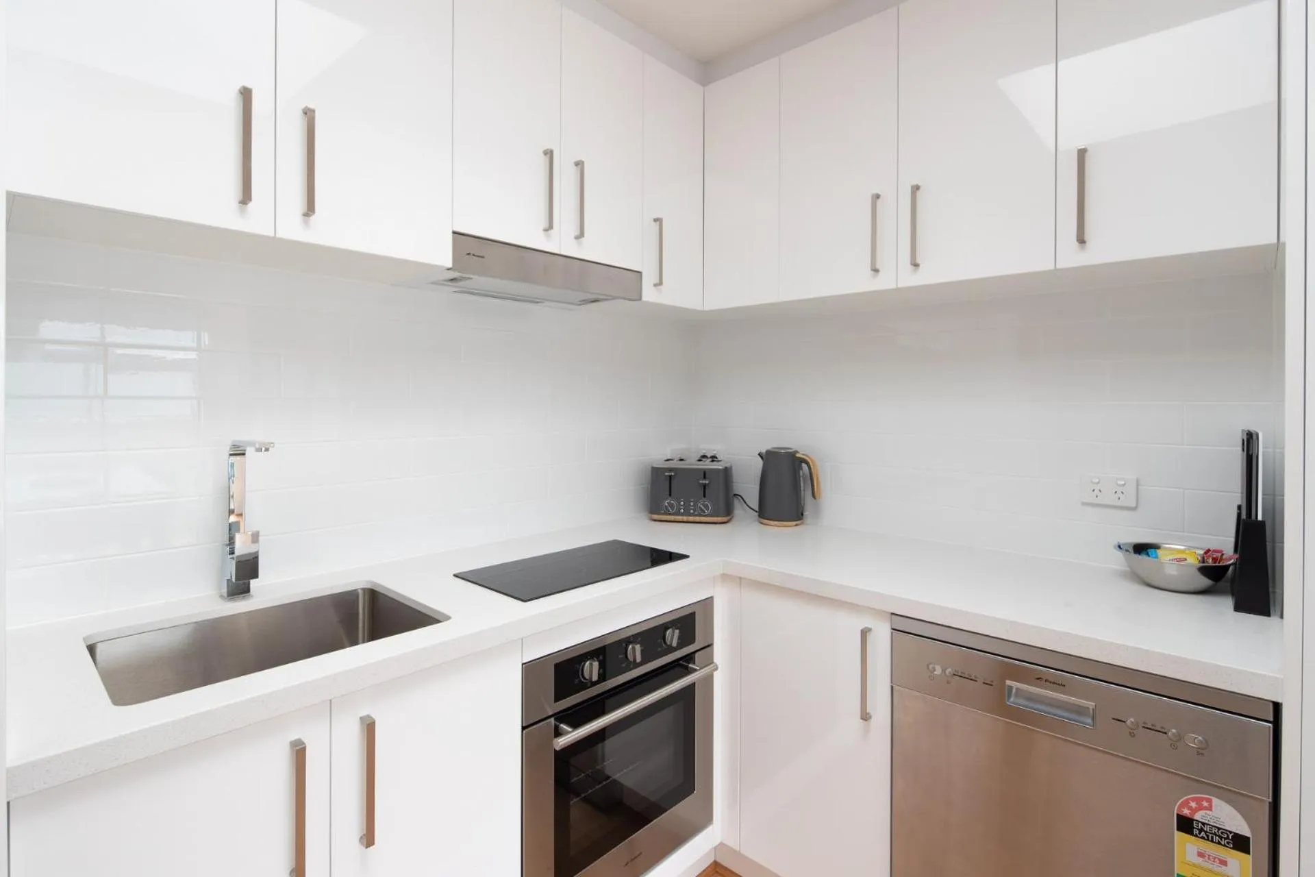 Kitchen or kitchenette in Phillip Island Townhouses