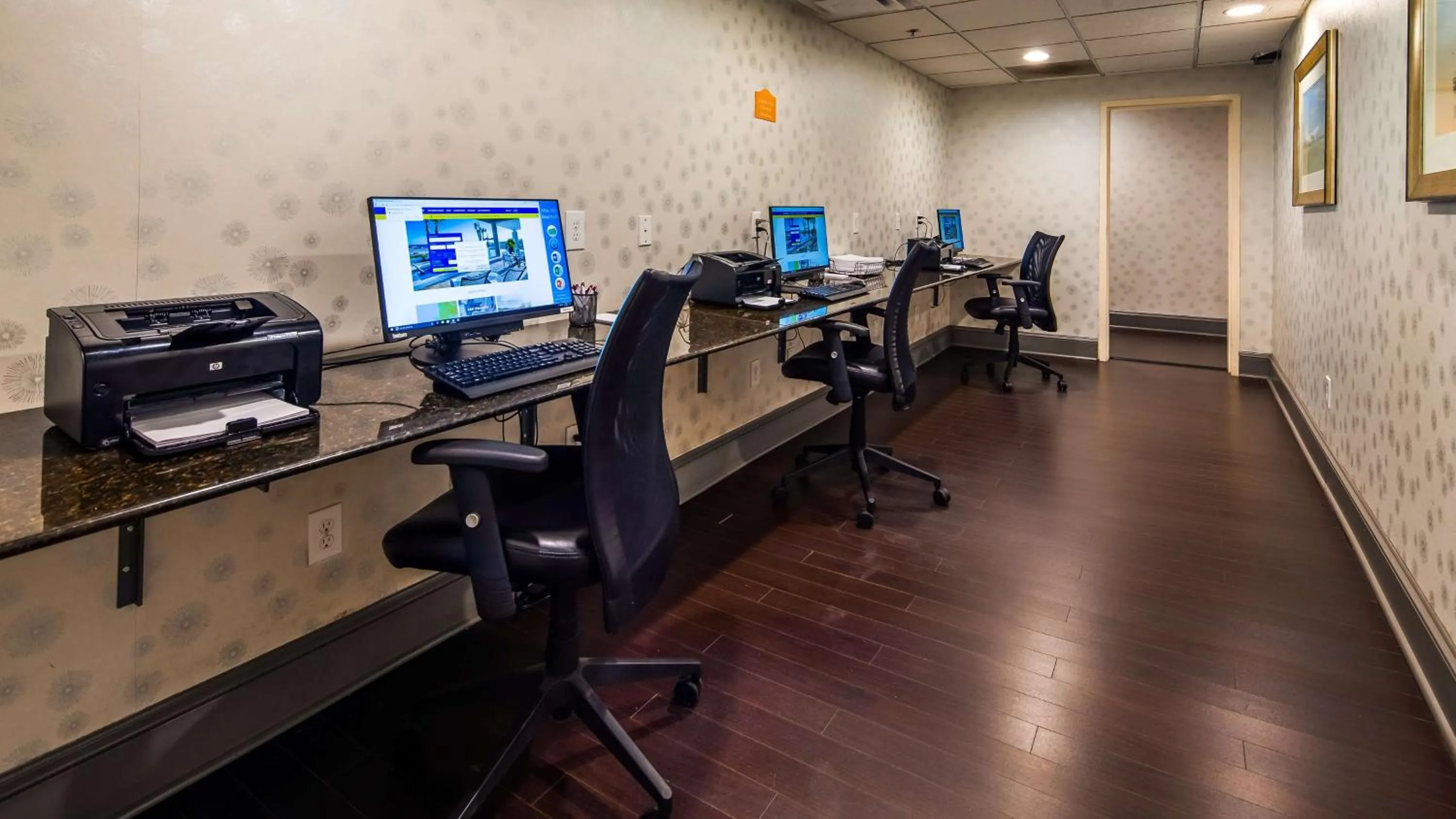 Business facilities in Best Western Plus Atlanta Airport East