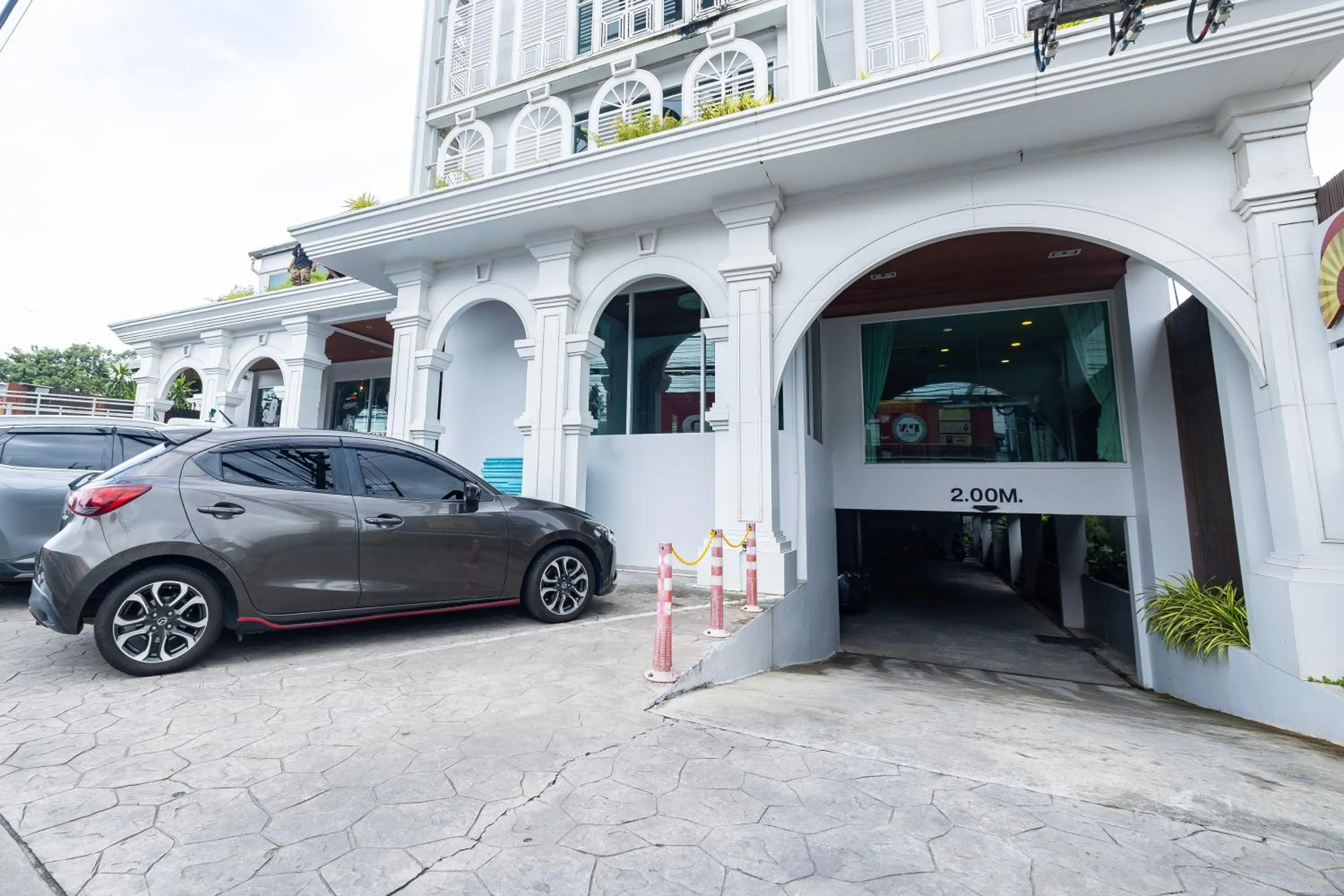 Parking in Peranakan House