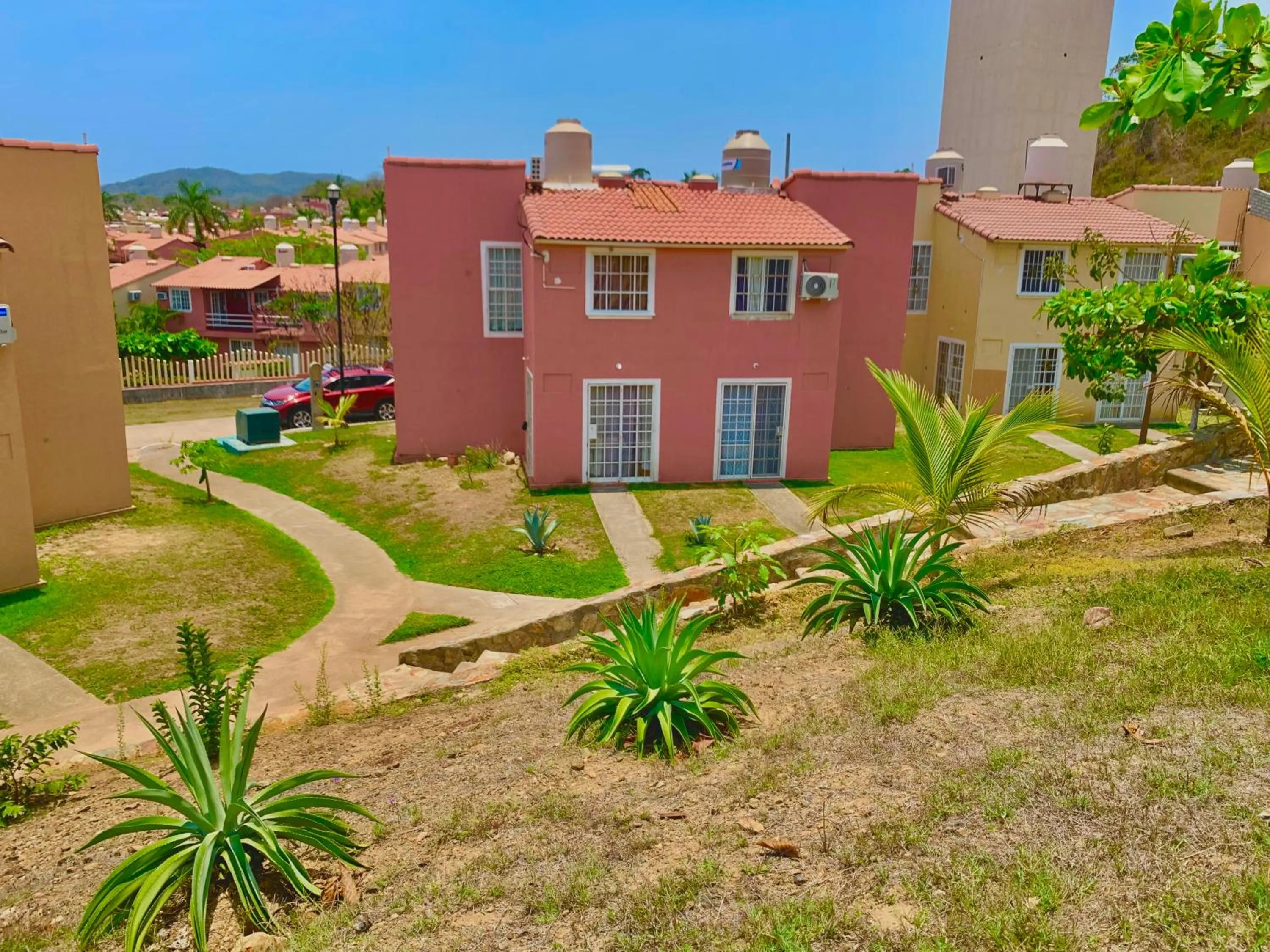 Property building in sweet home ixtapa comfort