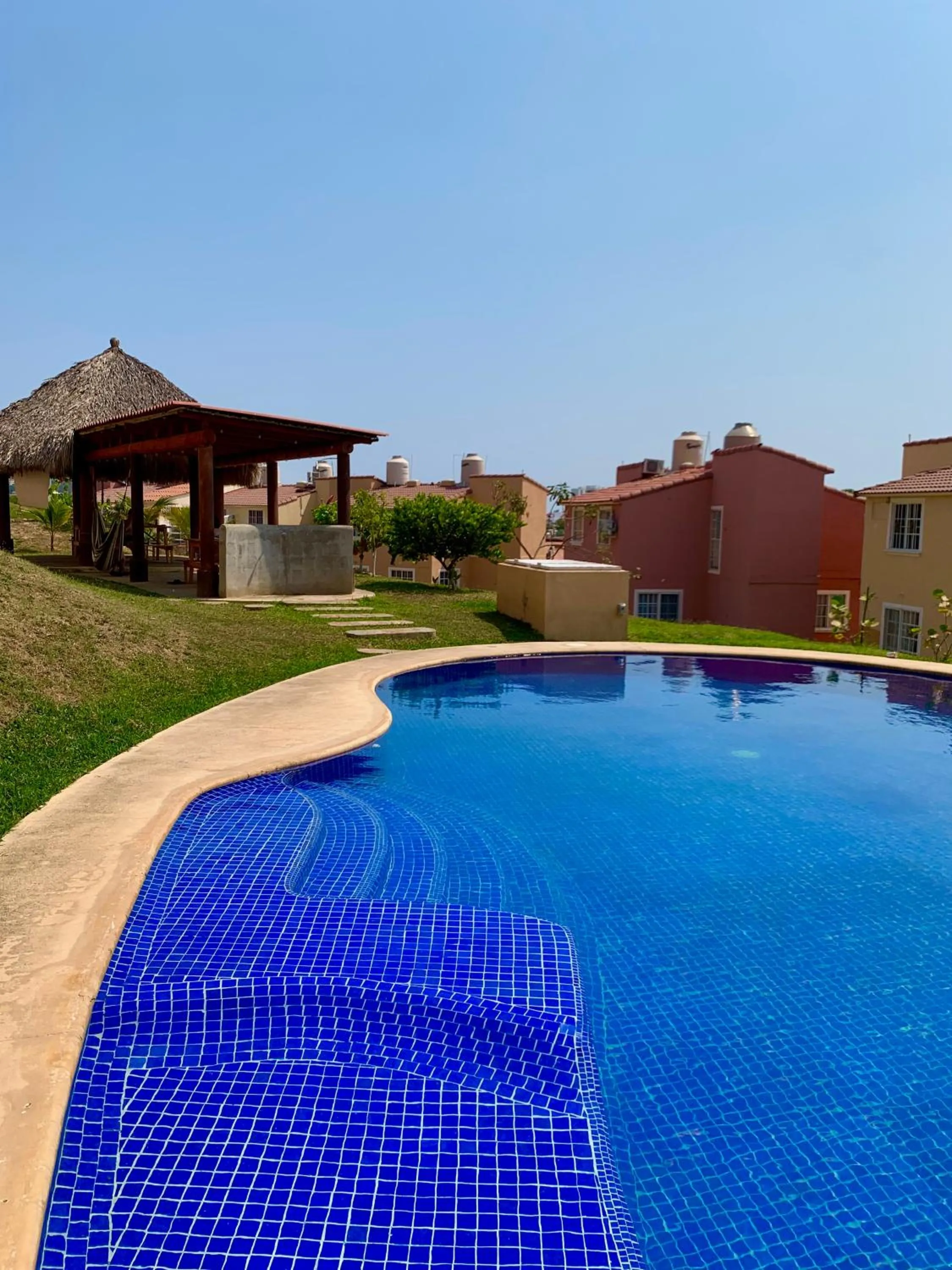 Property building in sweet home ixtapa comfort