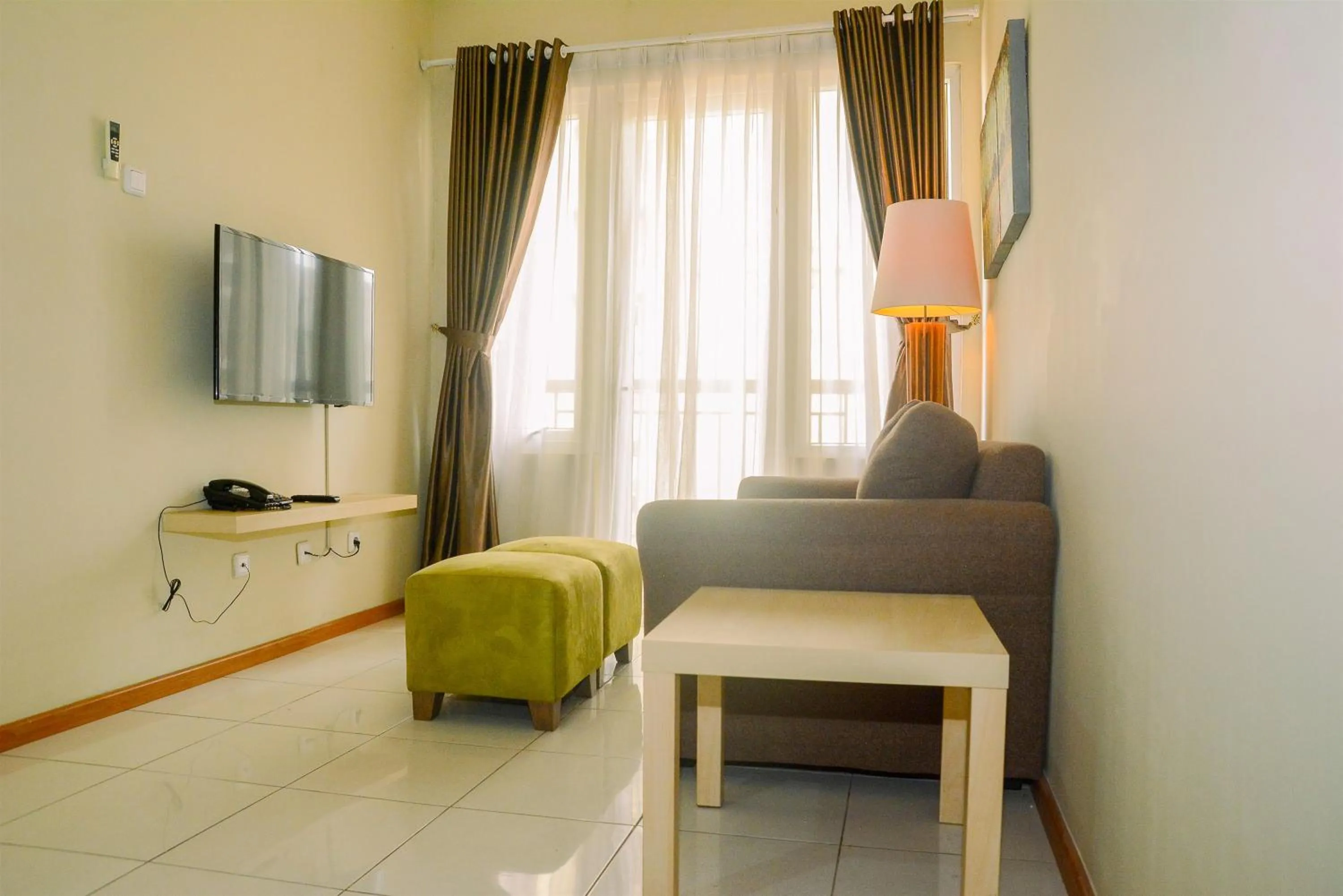 3BR Business Residence at Grand Palace Kemayoran Apartment By Travelio