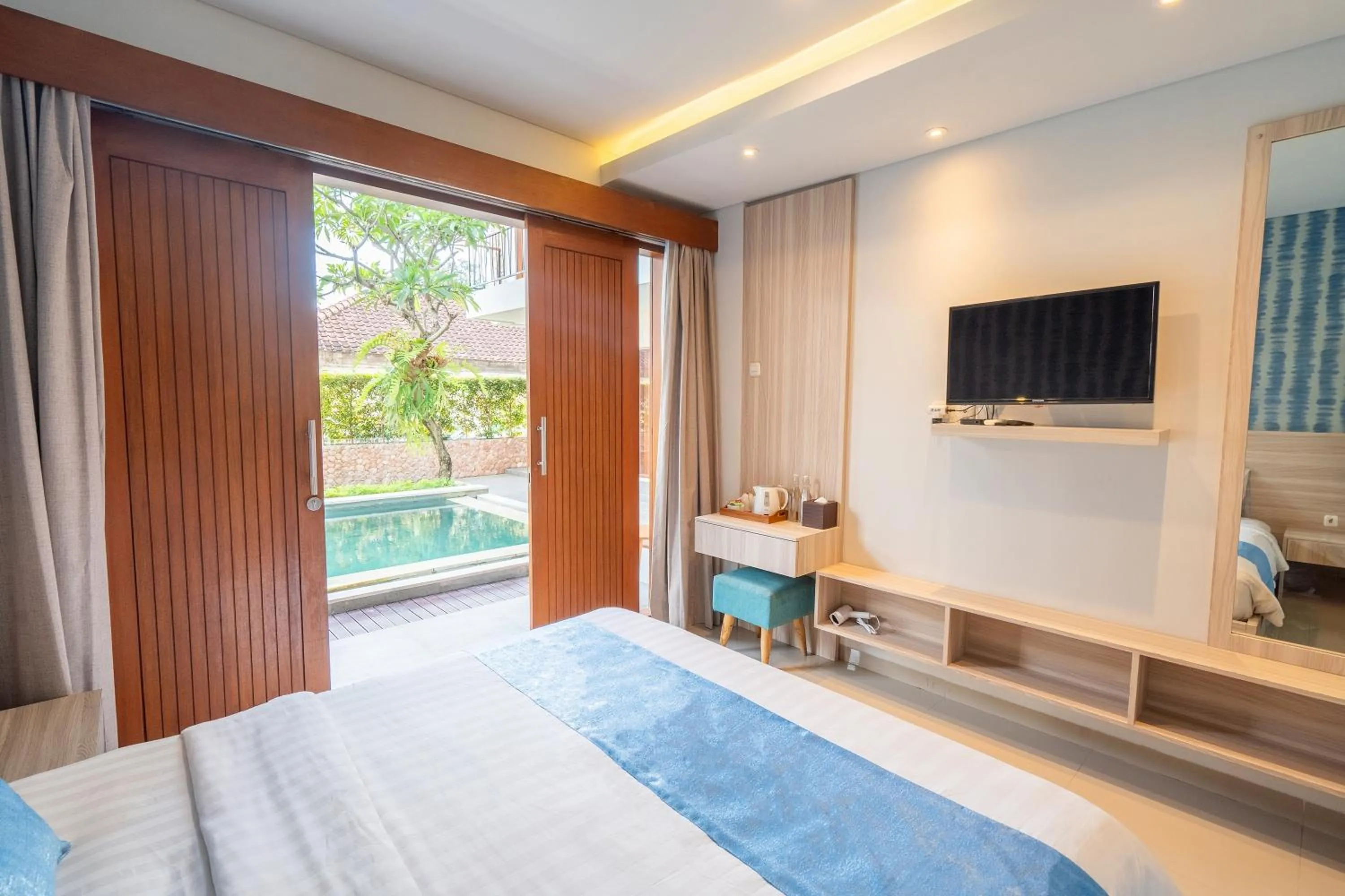 Bedroom, Bed in Mahesa Suites Seminyak