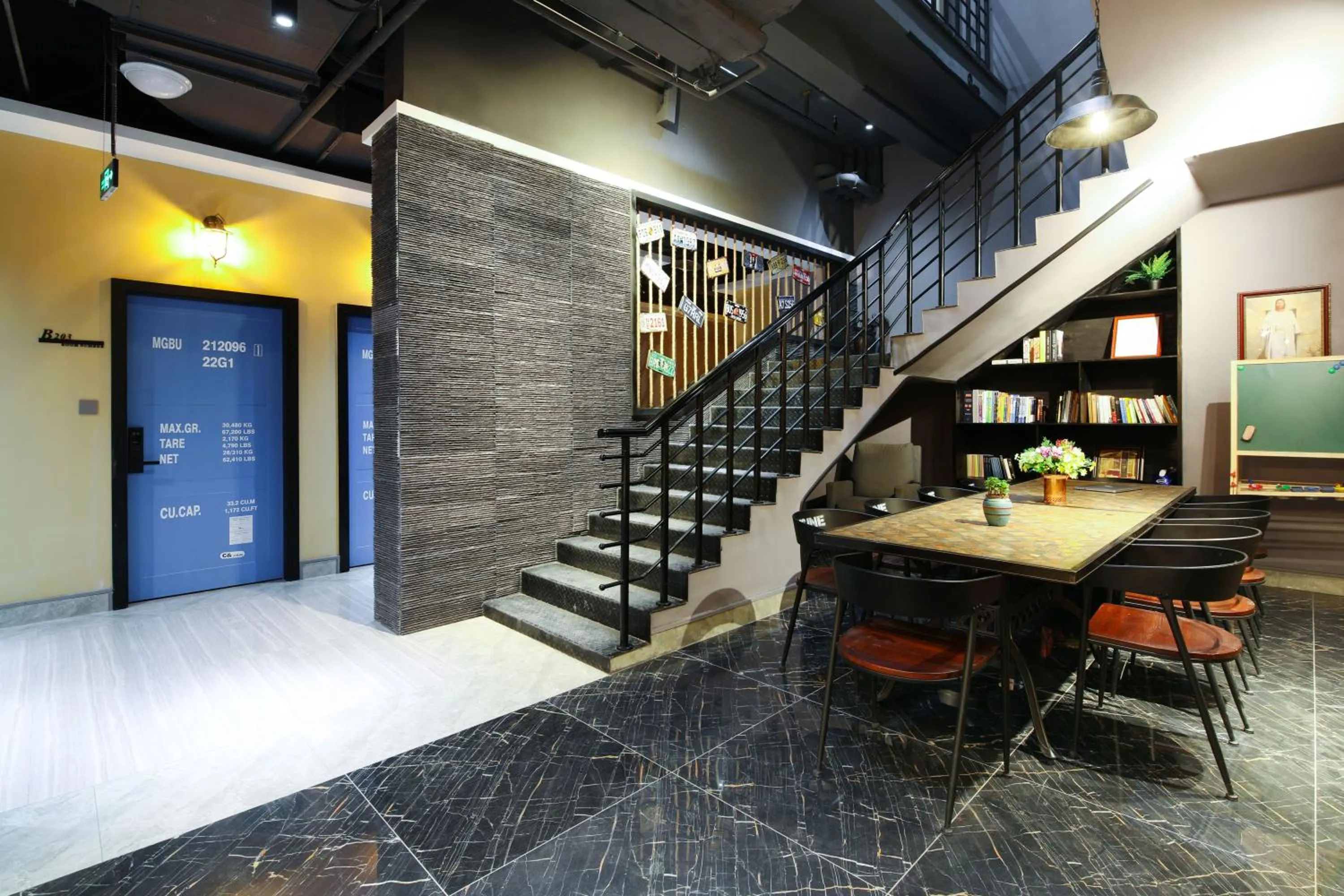 Property building in Zou Qu Ye Travel Hotel