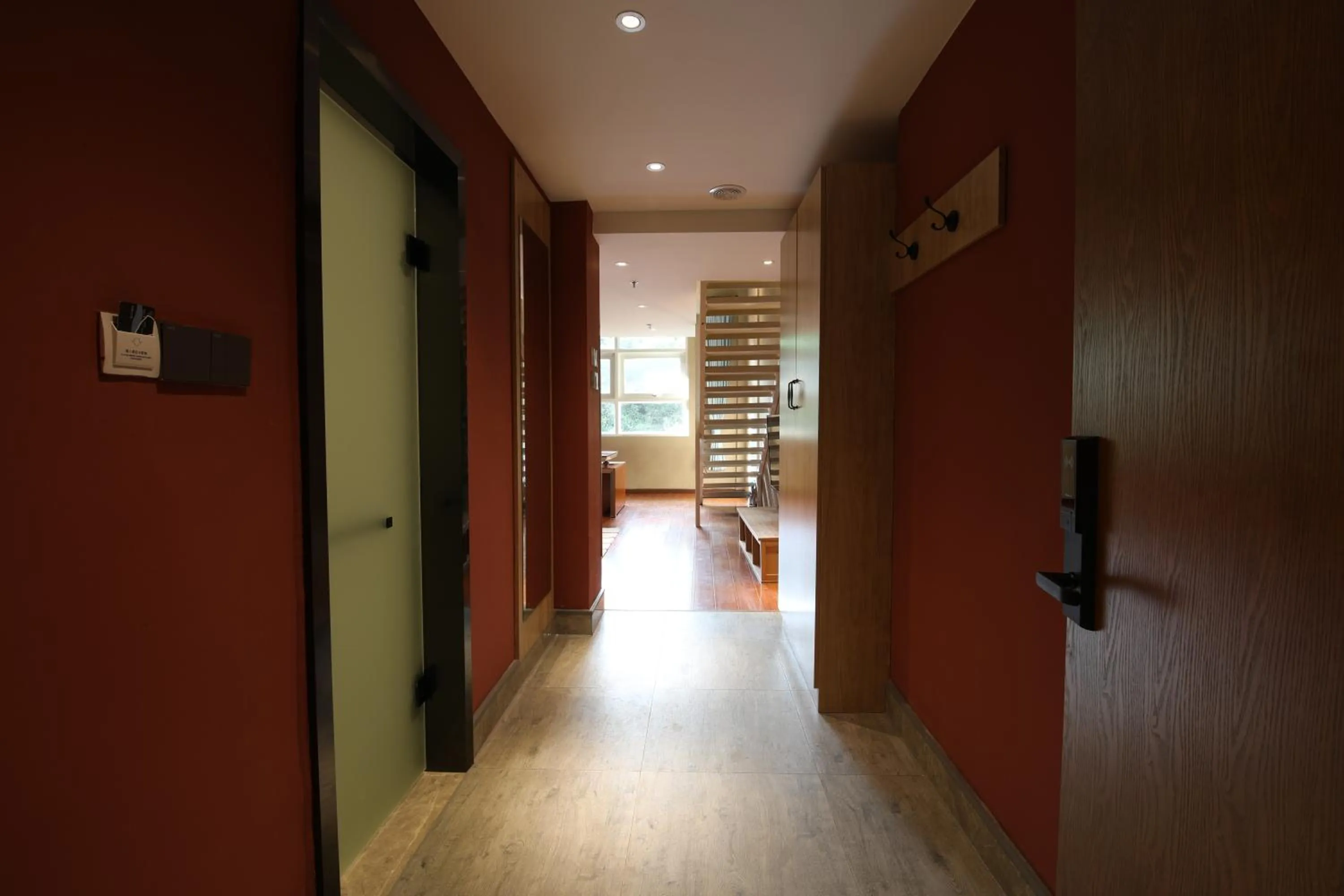 Zou Qu Ye Travel Hotel