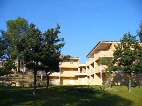 Facade/entrance in Résidence Côté Sud Peypin