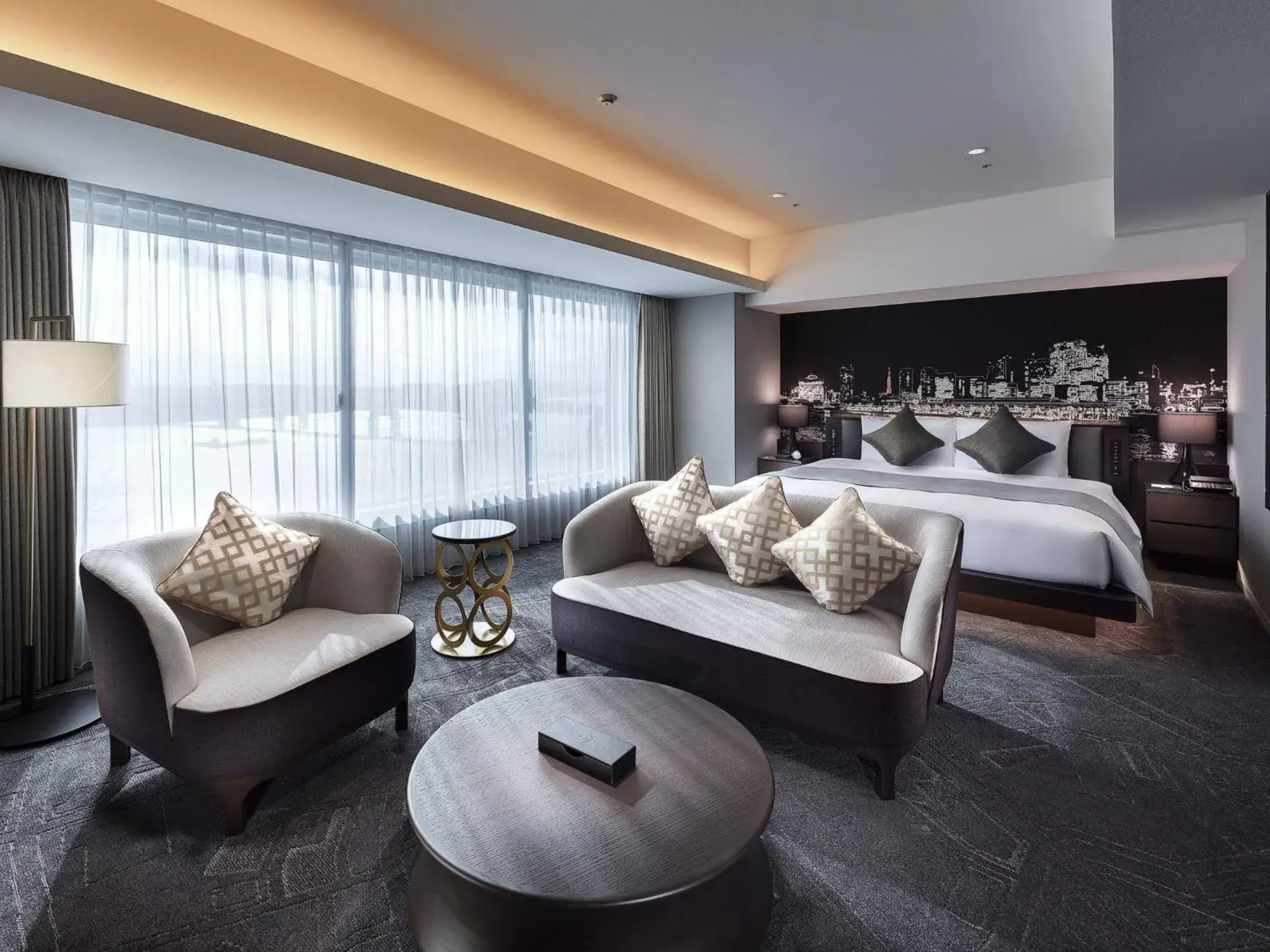 Executive King Room with River View - single occupancy - Non-Smoking in Villa Fontaine Premier Haneda Airport Executive King Room with River View - single occupancy - Non-Smoking in Villa Fontaine Premier Haneda Airport