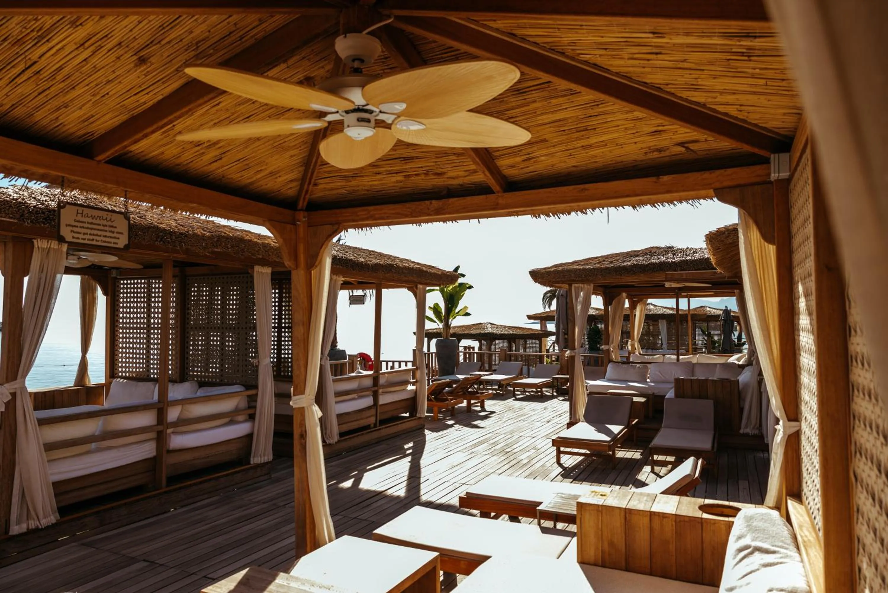 Summer in Lords Palace Hotel SPA Casino