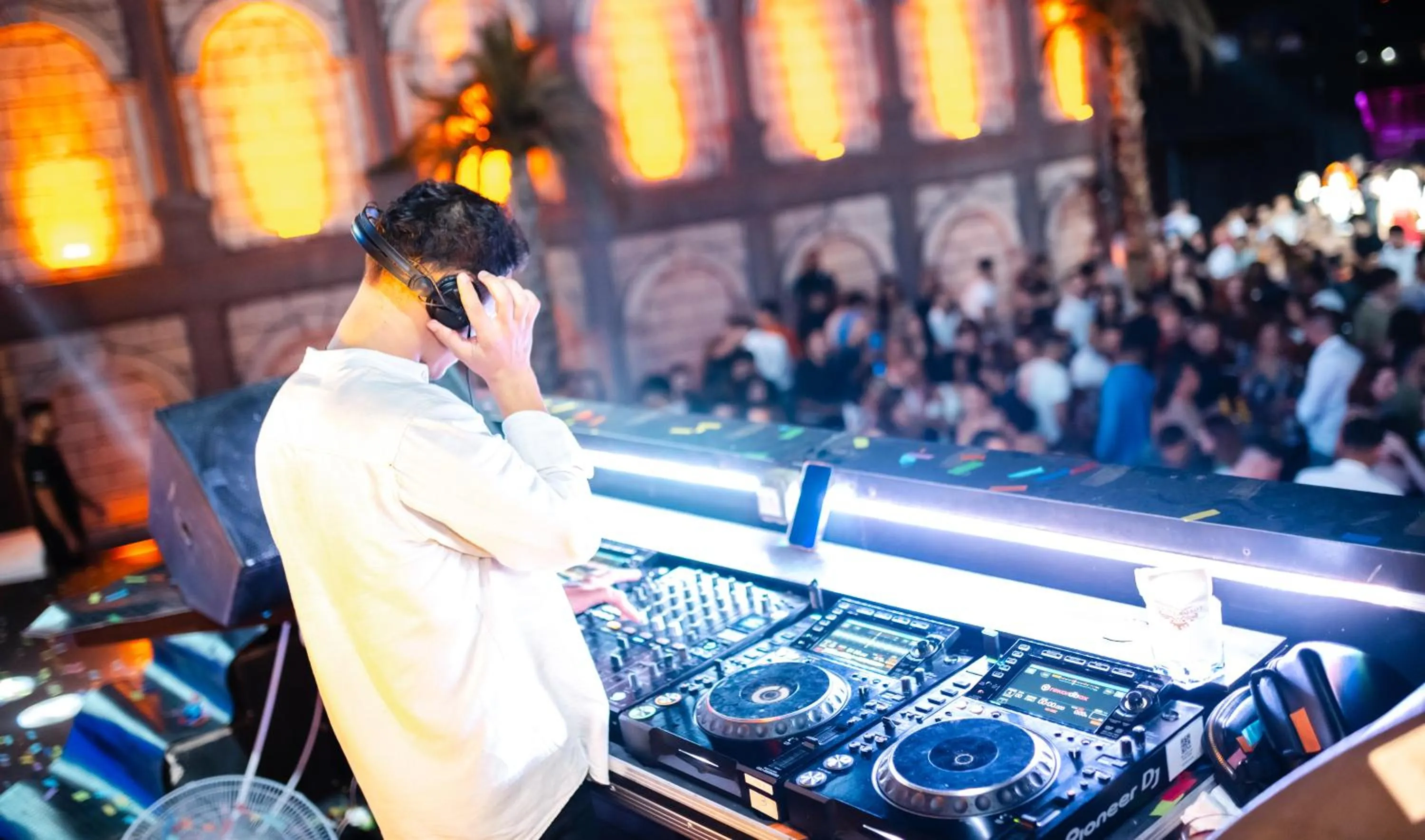 Nightclub / DJ in Lords Palace Hotel SPA Casino