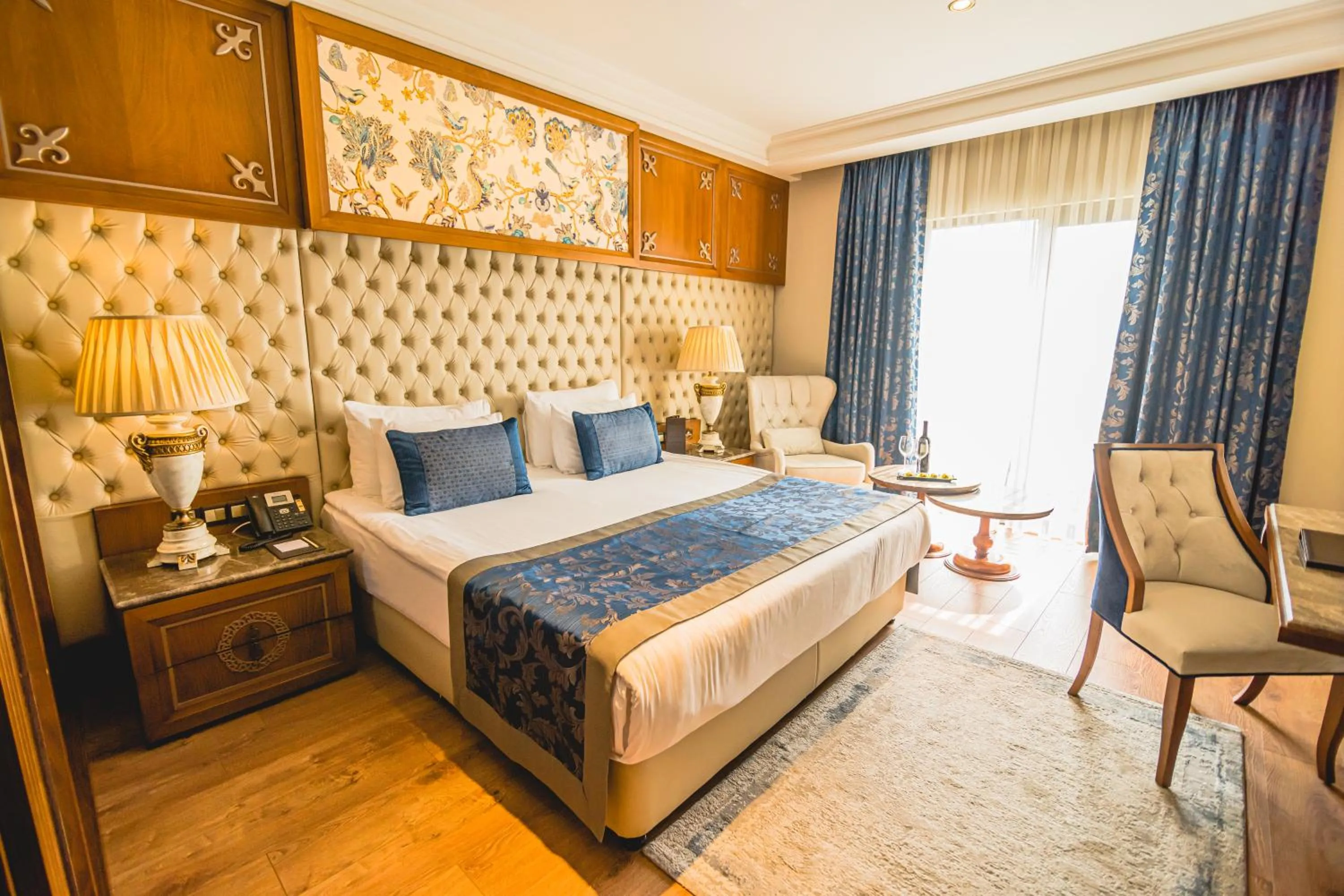 Bedroom, Bed in Lords Palace Hotel SPA Casino