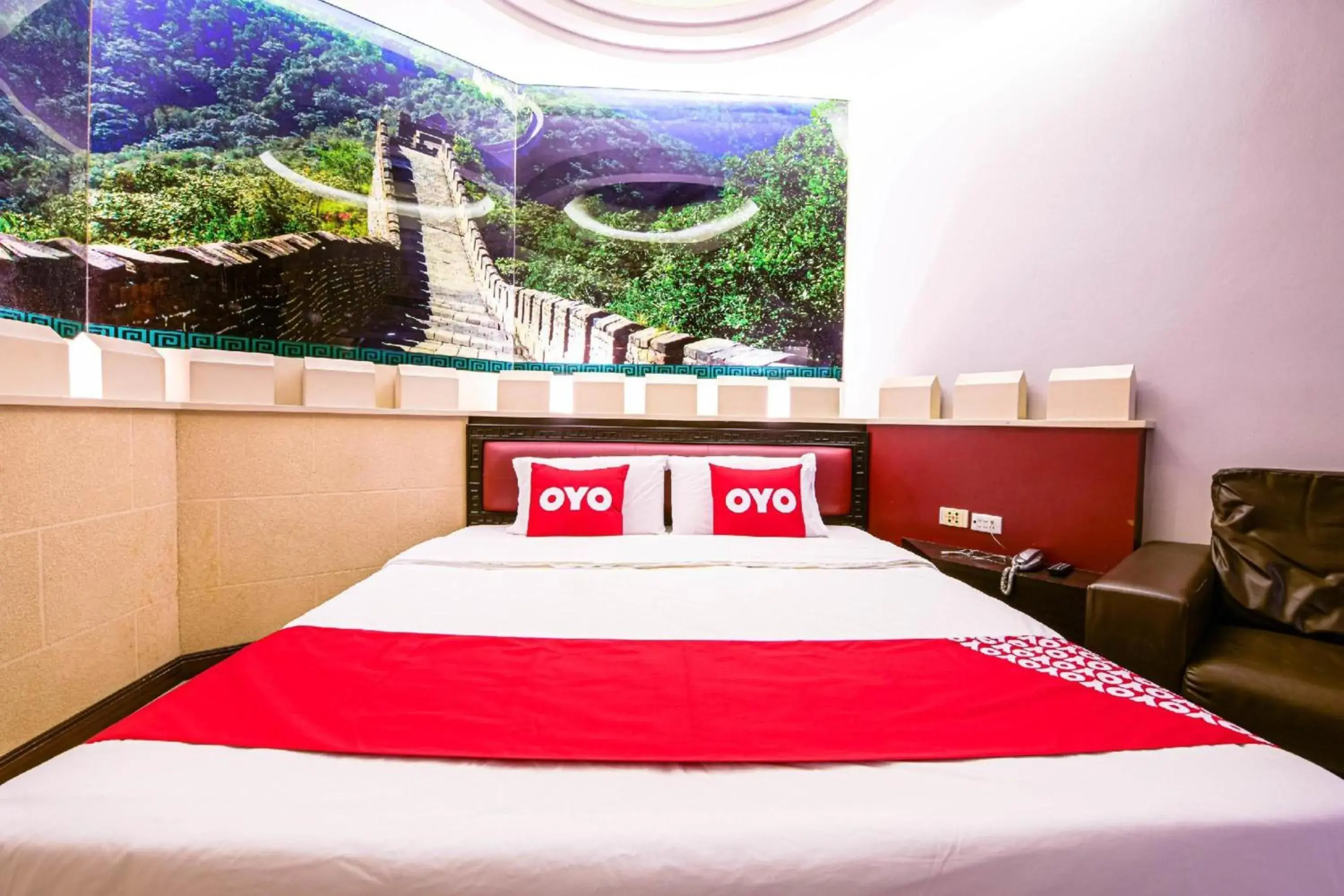 Standard Double Room in Bangsean Hotel Standard Double Room in Bangsean Hotel