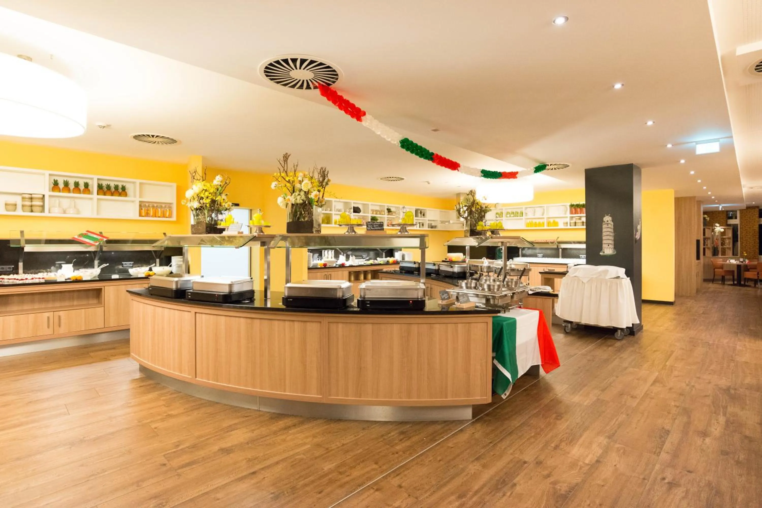 Restaurant/places to eat in Parkhotel CUP VITALIS