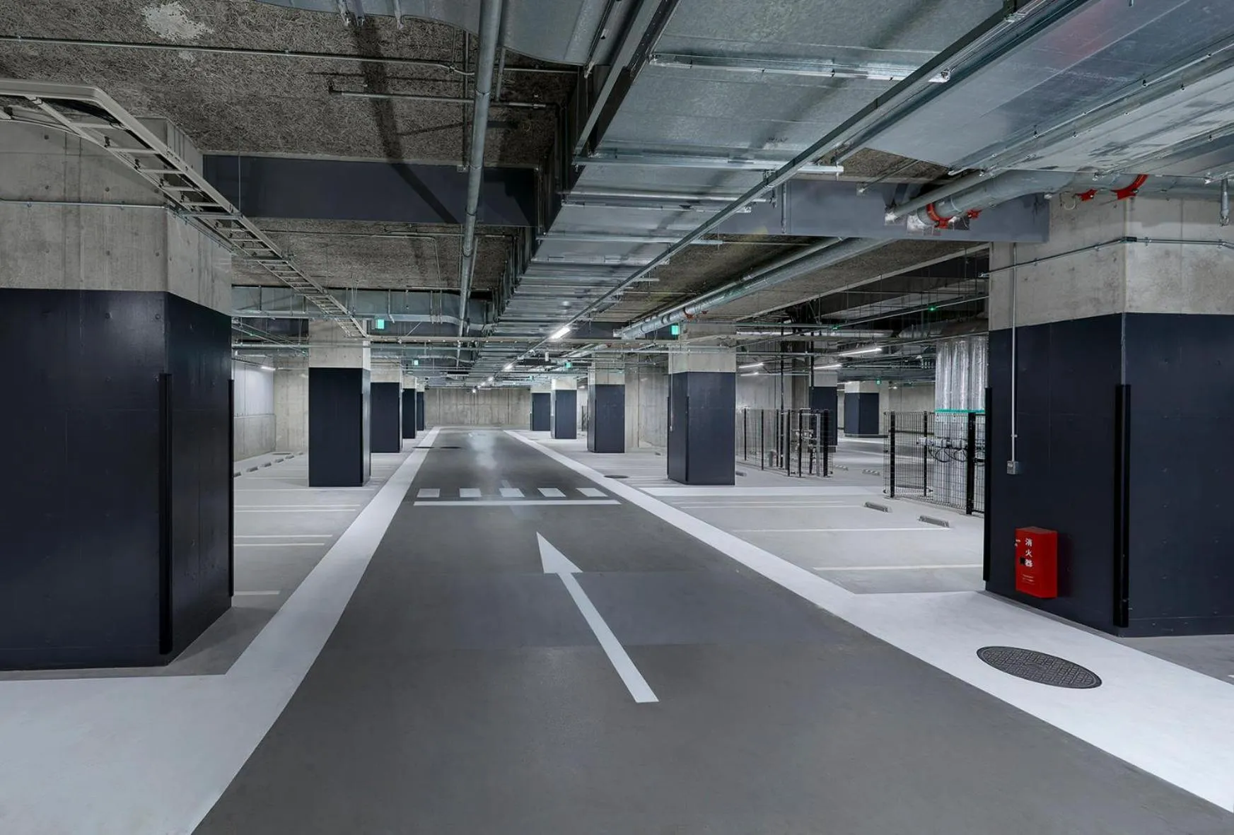 Parking in Villa Fontaine Grand Tokyo Ariake