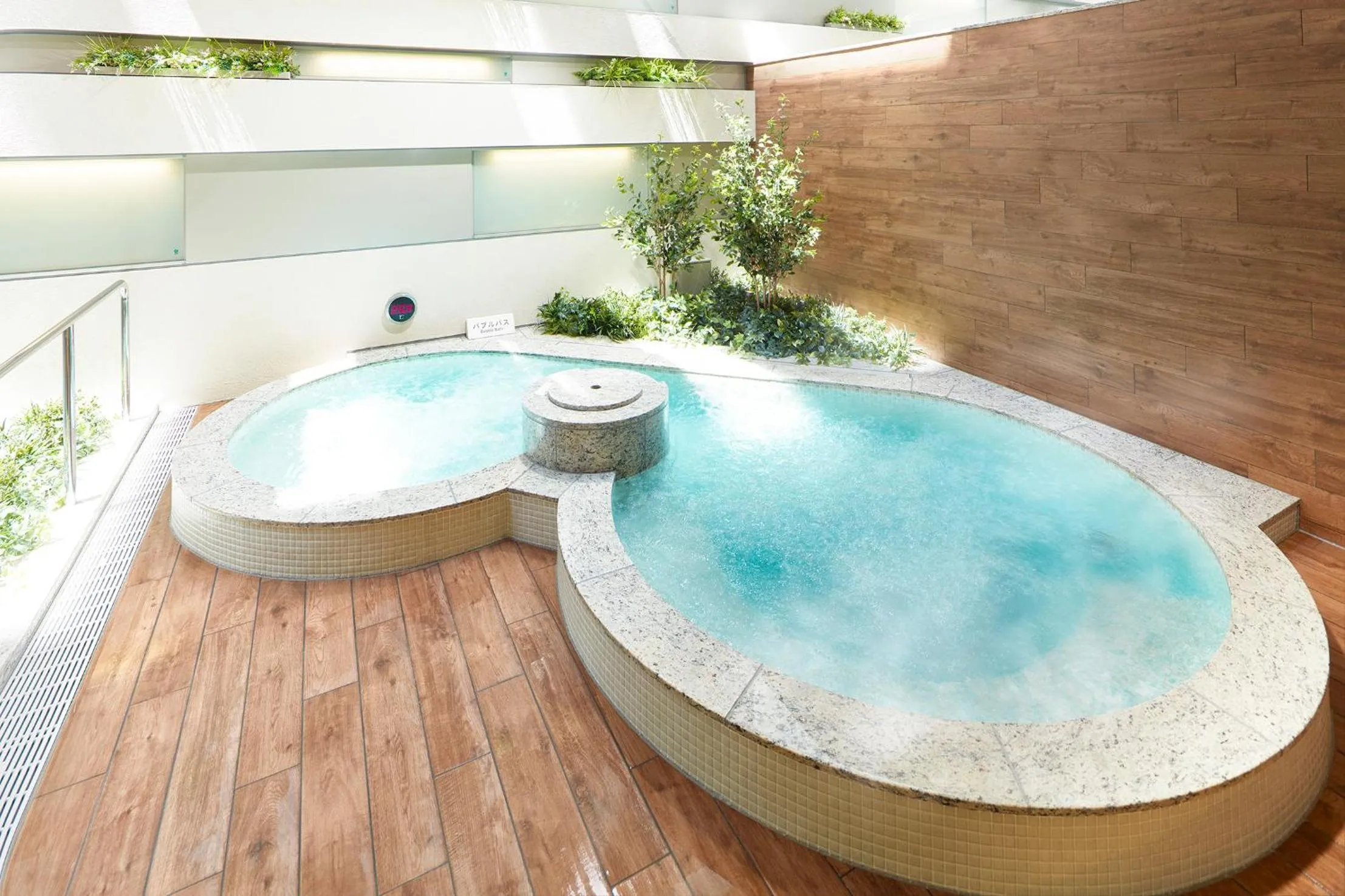 Hot Spring Bath in Villa Fontaine Grand Tokyo Ariake