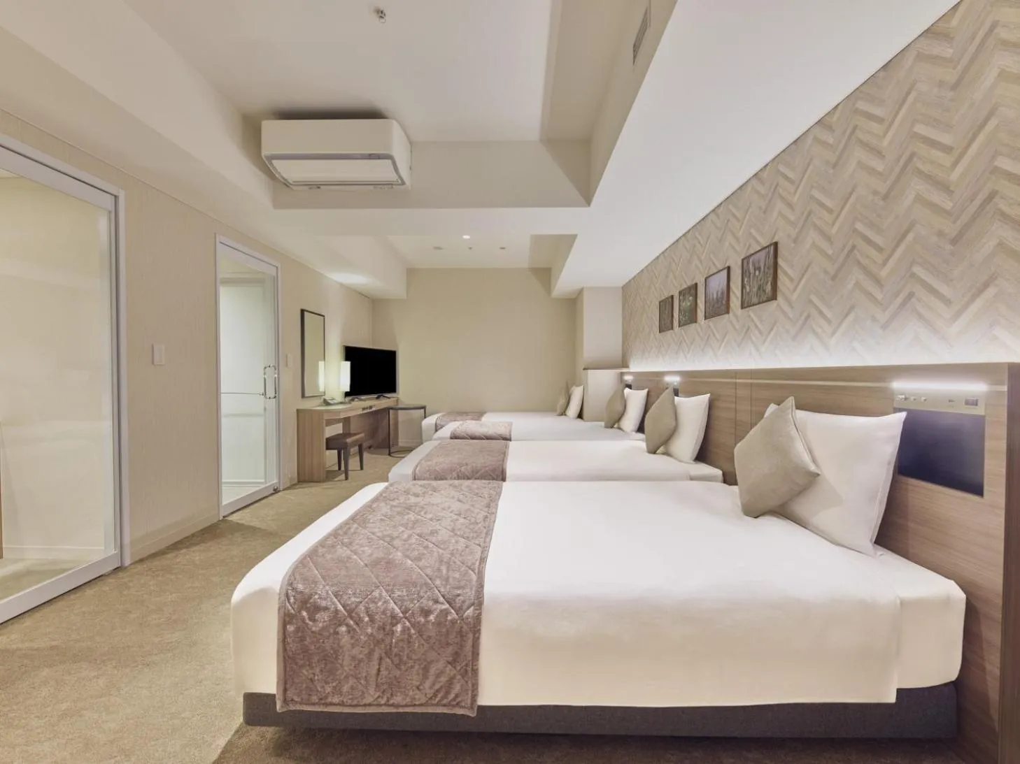 Photo of the whole room, Bed in Villa Fontaine Grand Tokyo Ariake