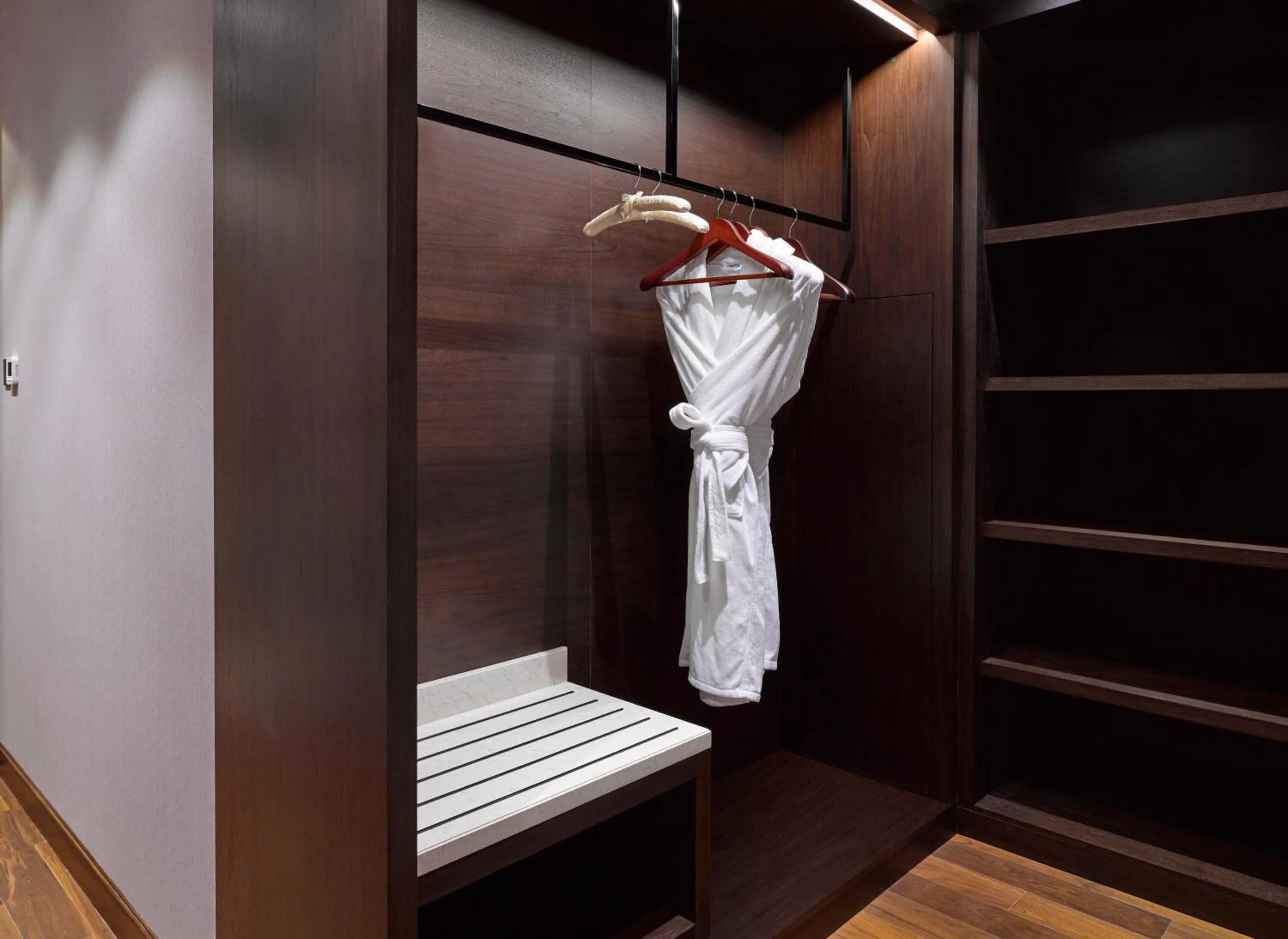 Area and facilities in Hyatt Regency Thrissur