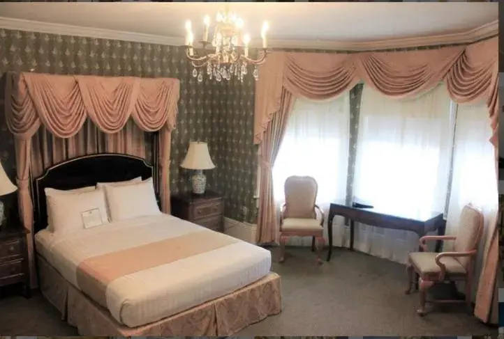 Queen Room - Disability Access in Hotel Majestic Queen Room - Disability Access in Hotel Majestic