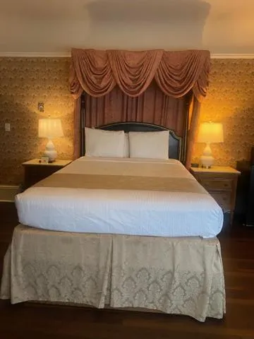 Bed in Hotel Majestic