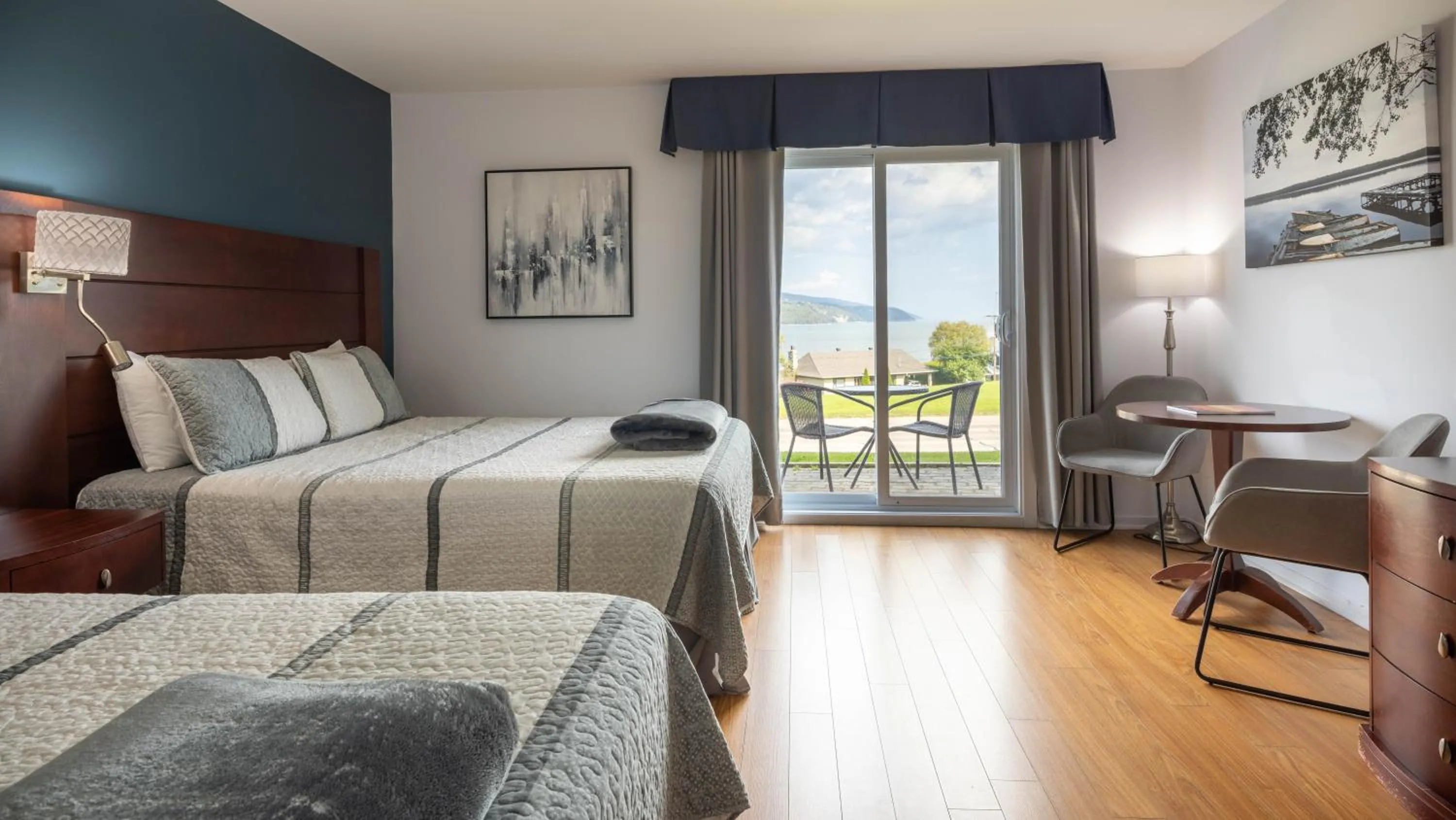 Bed in Motel le Point de Vue