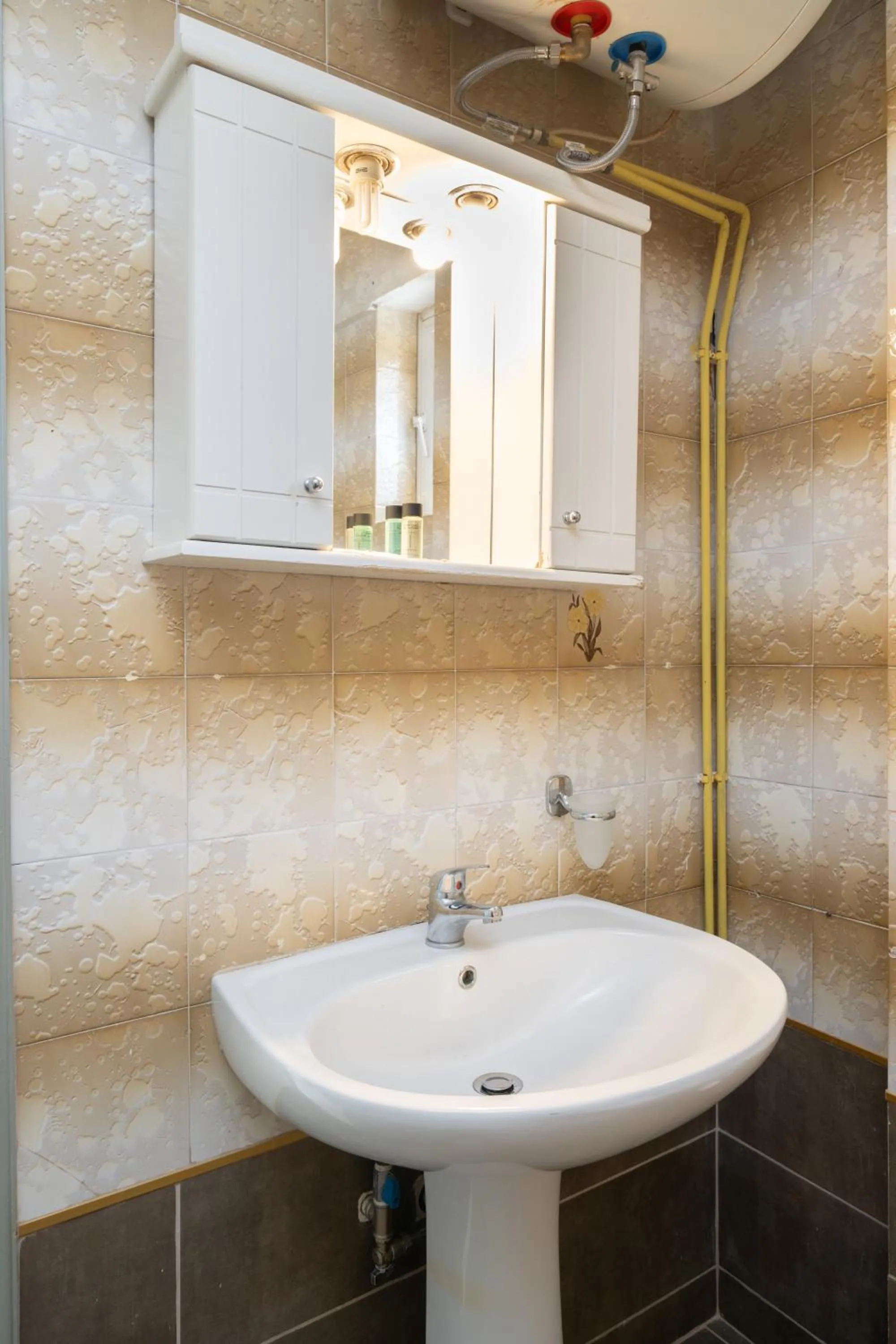 Bathroom in Remezzo Apartments