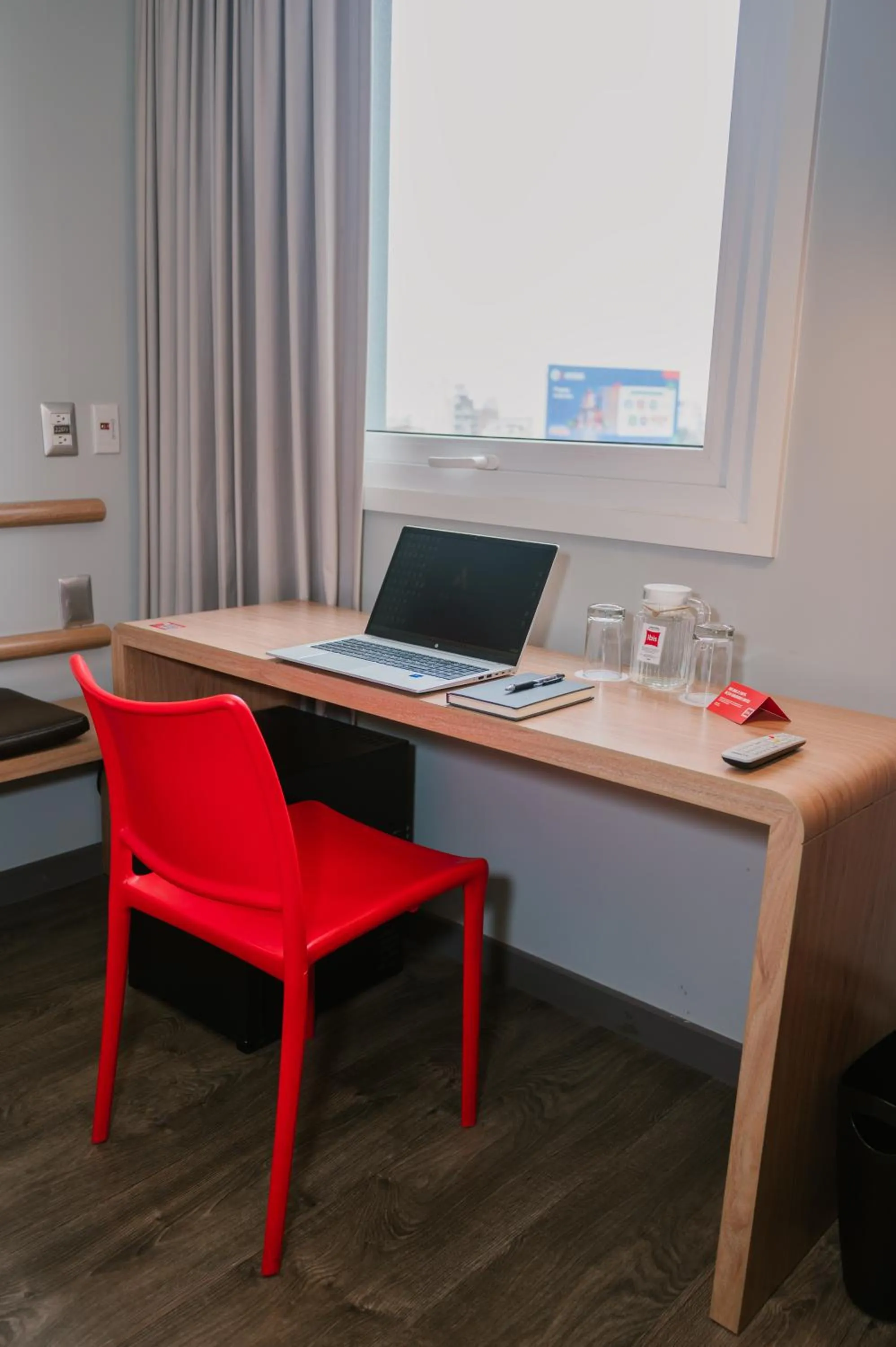 Bedroom in ibis Trujillo
