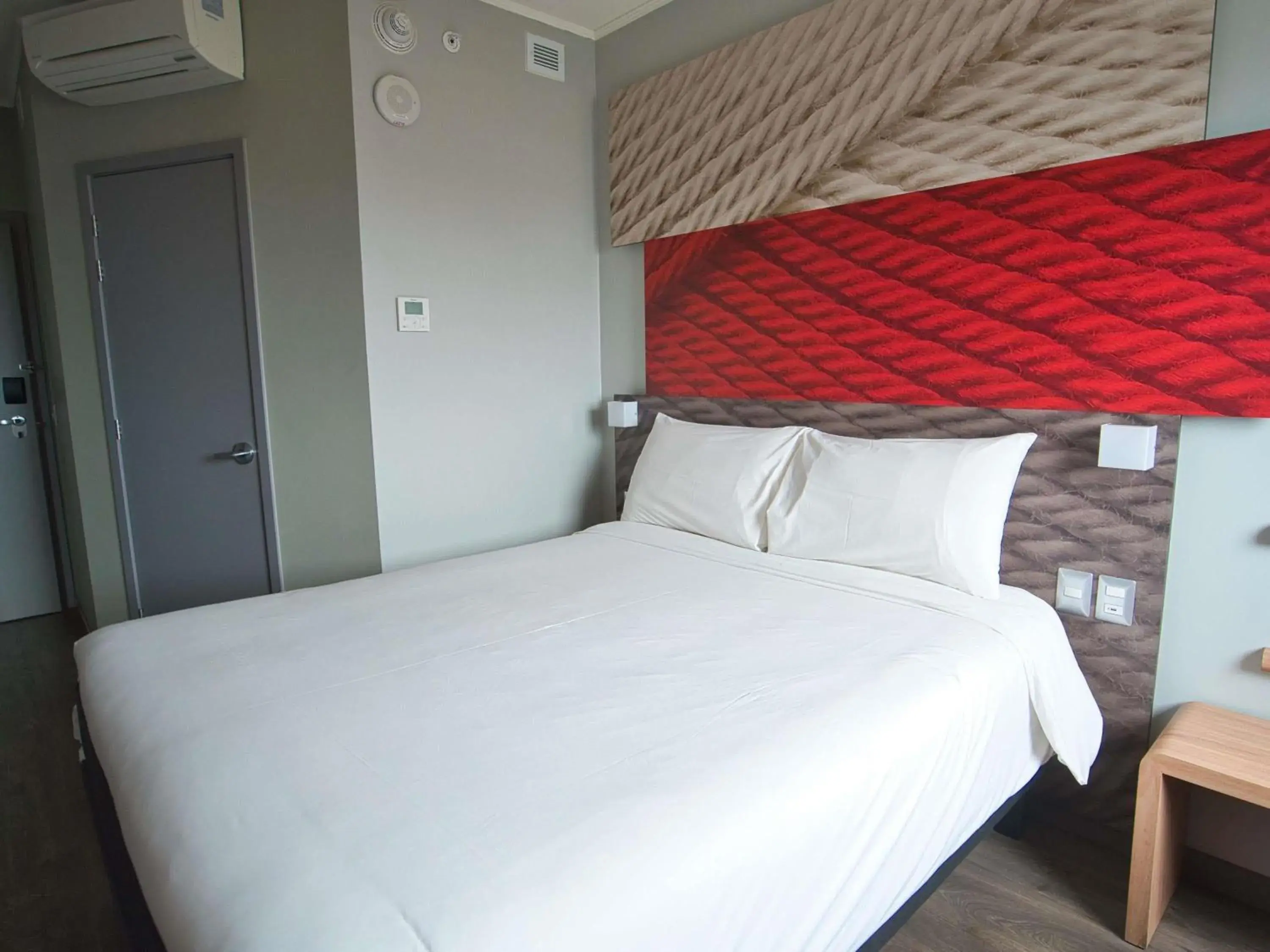 Standard Double Room in ibis Trujillo Standard Double Room in ibis Trujillo