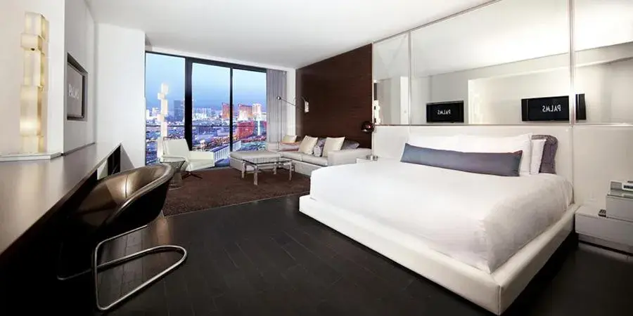 Studio with Mountain View - single occupancy in Palms Place Hotel and Spa Studio with Mountain View - single occupancy in Palms Place Hotel and Spa