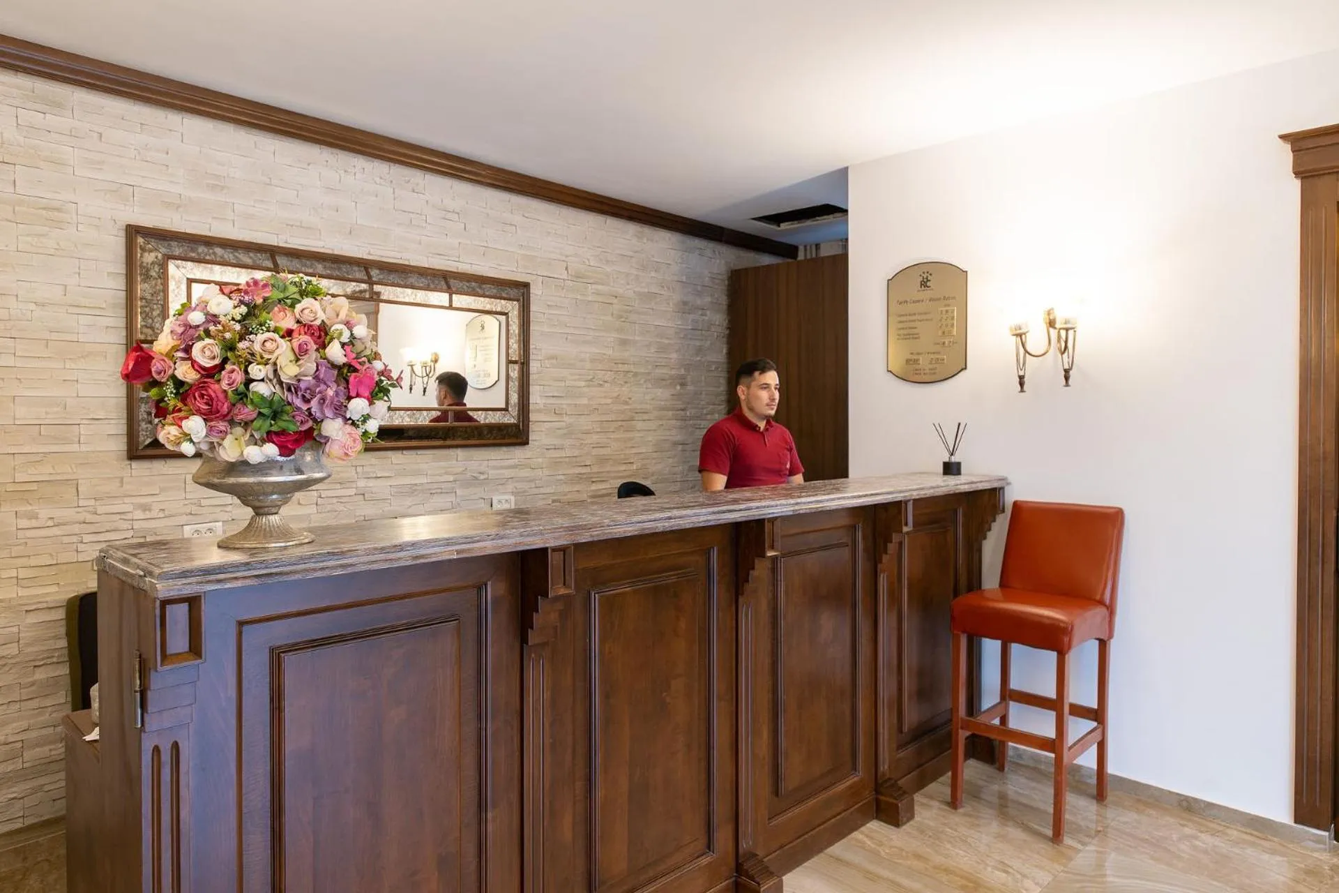 Lobby or reception in RED CONFORT HOTEL Boutique