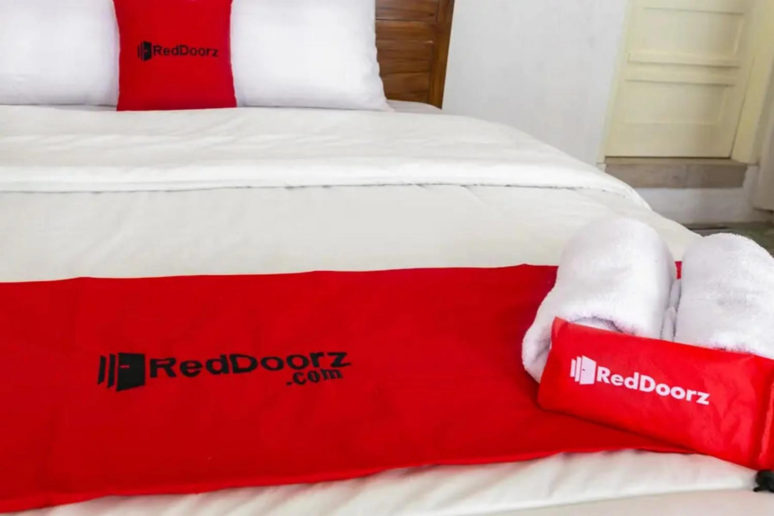 Bed in RedDoorz Syariah near Titik Nol Yogyakarta
