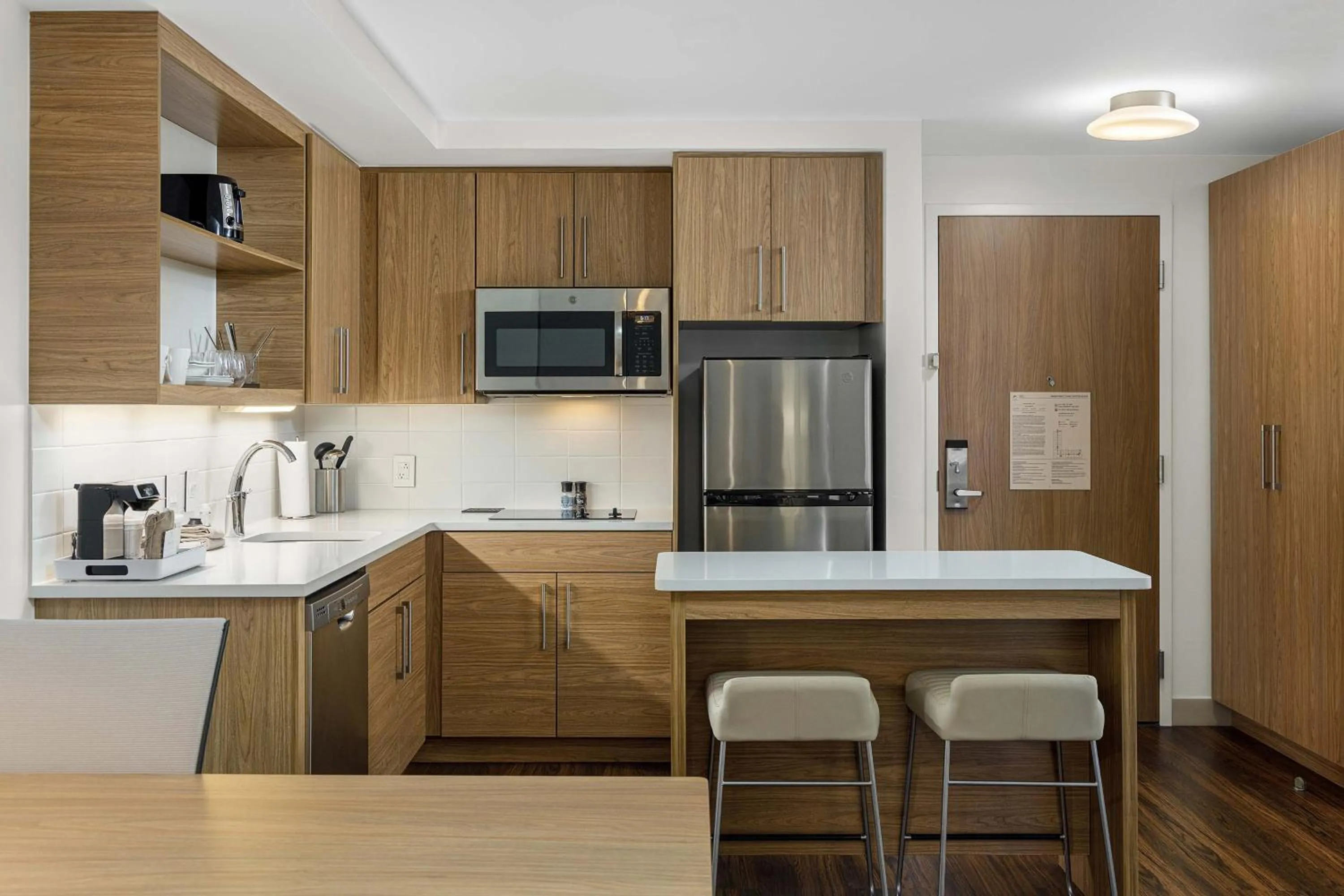Kitchen or kitchenette in Element Nashville Airport