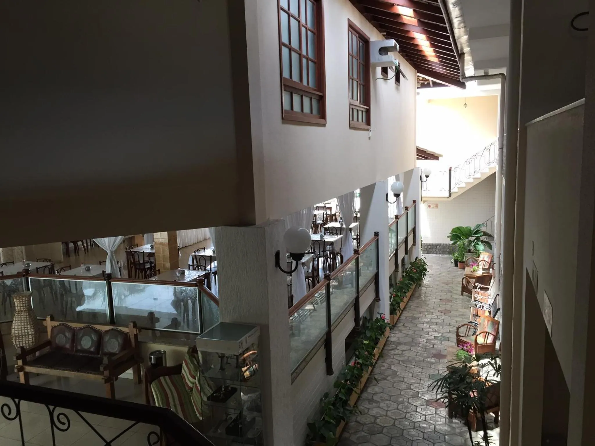 Restaurant/places to eat in Eden Praia Hotel