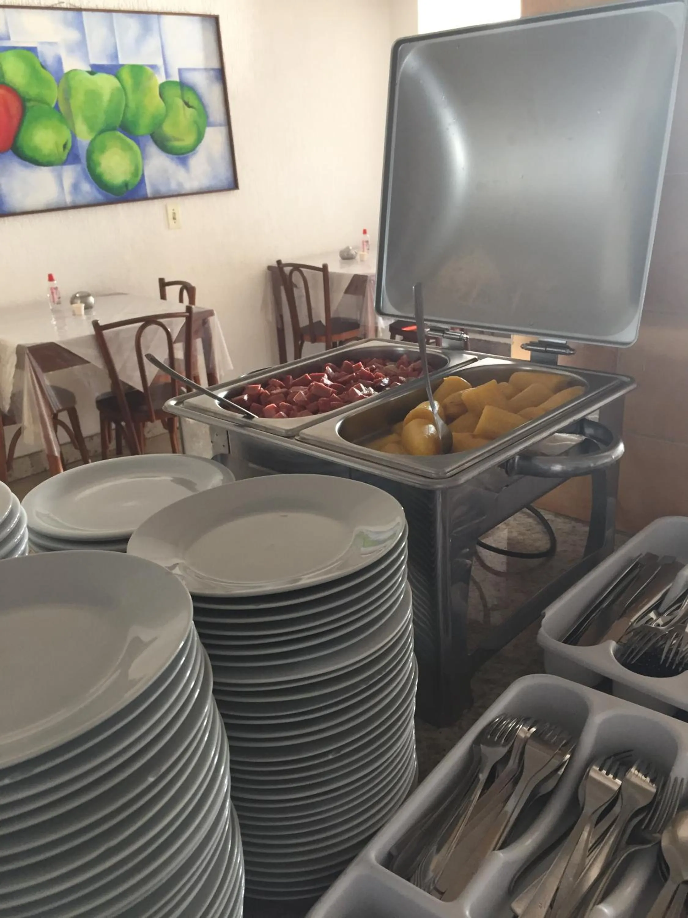 Buffet breakfast in Eden Praia Hotel