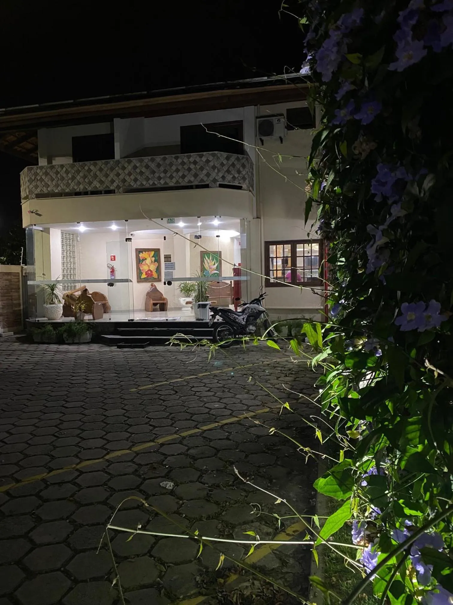 Facade/entrance in Eden Praia Hotel