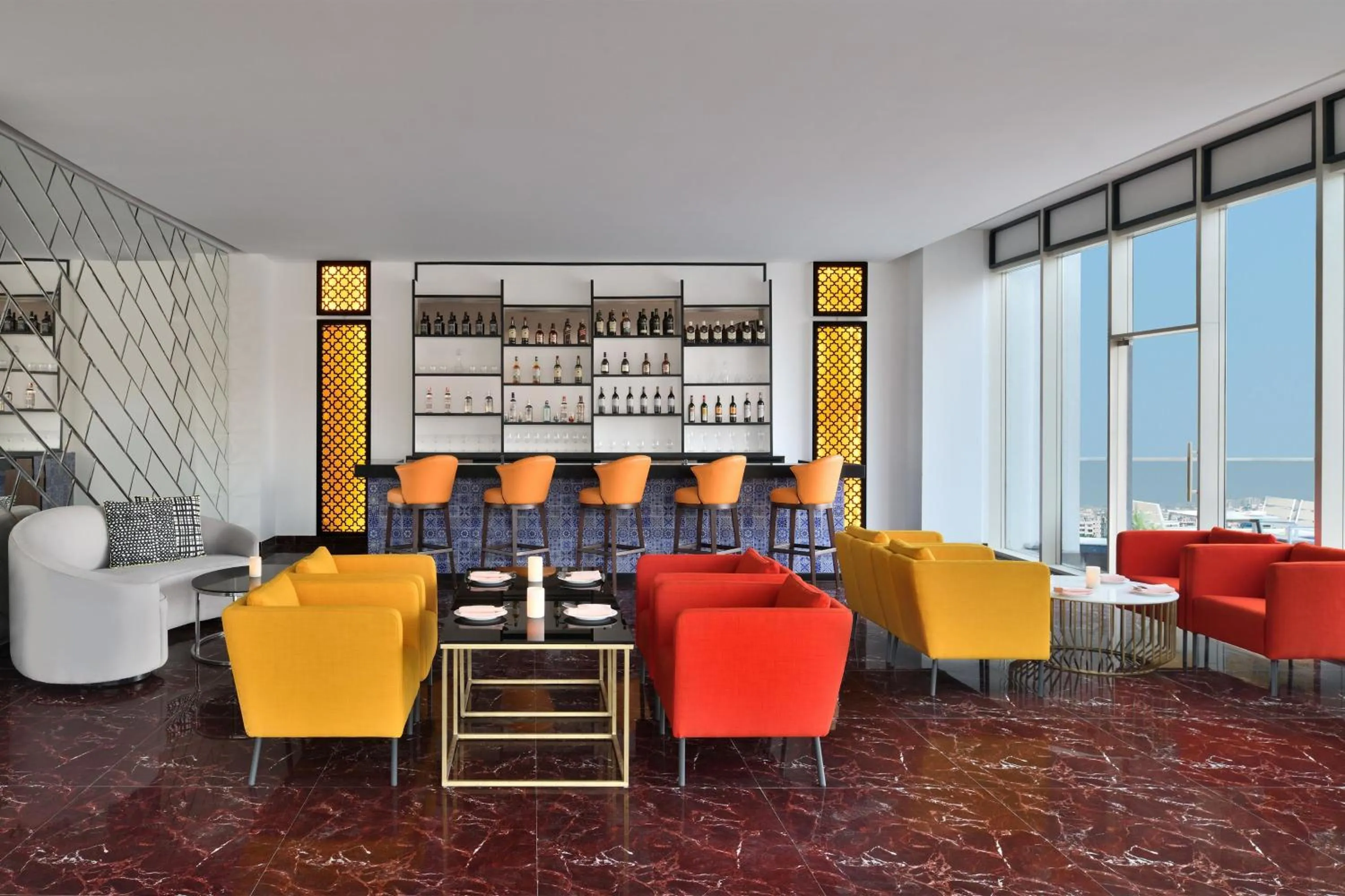 Lounge or bar in Le Meridien Hyderabad