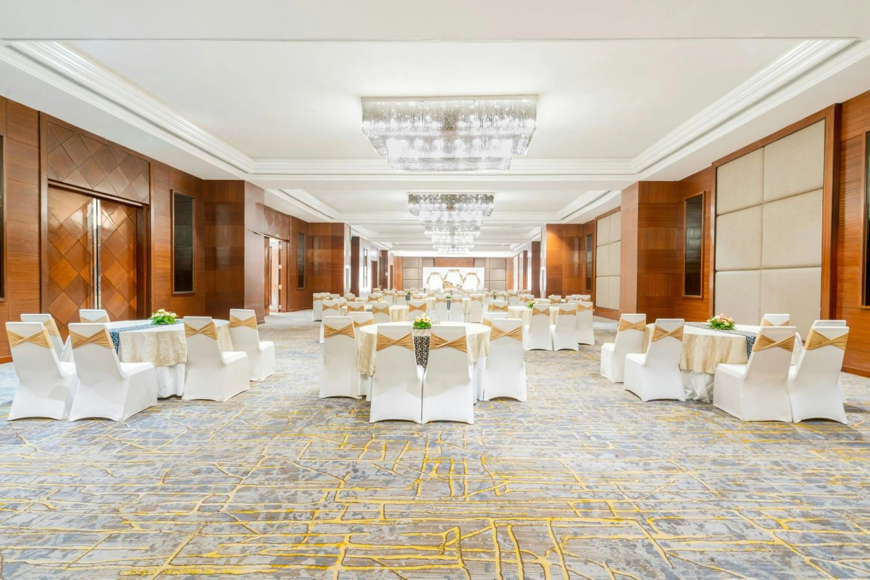 Meeting/conference room in Le Meridien Hyderabad