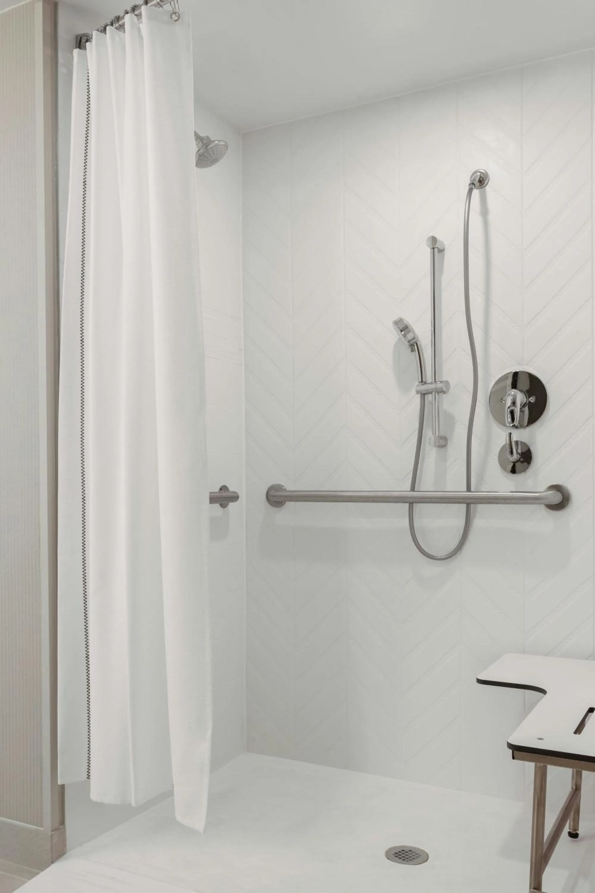 Bathroom in Delta Hotels by Marriott Indianapolis Airport