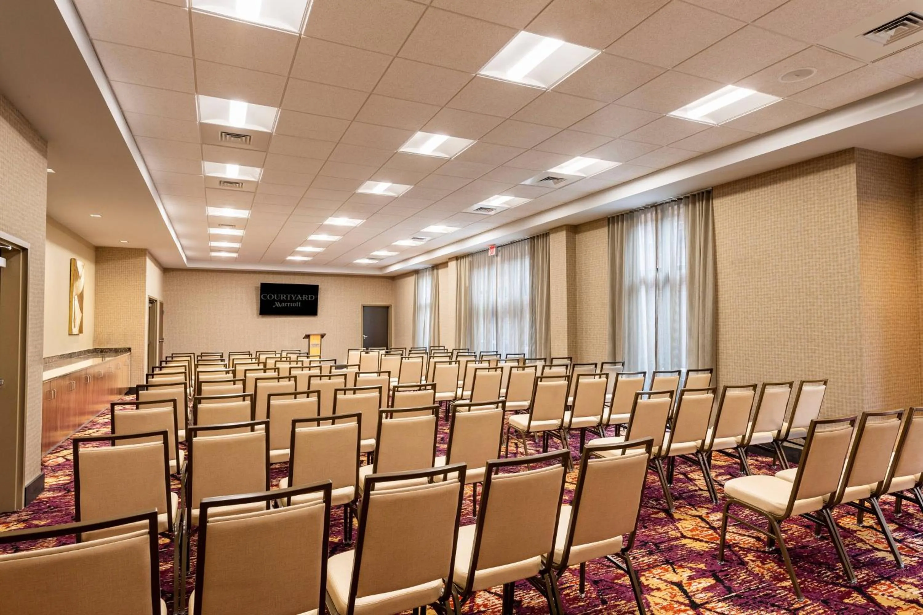 Meeting/conference room in Courtyard Winston-Salem Downtown