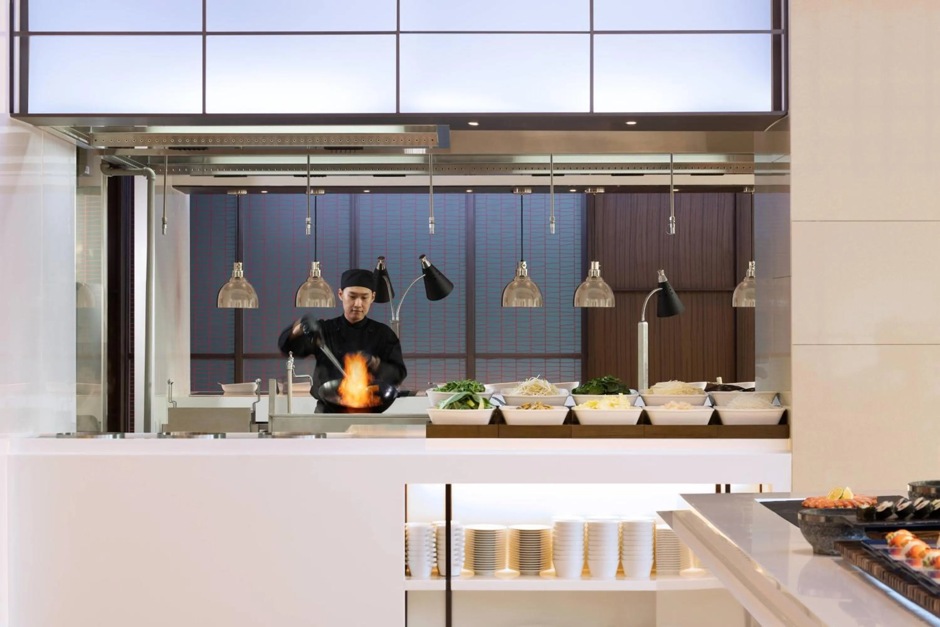 Kitchen or kitchenette in Courtyard by Marriott Suwon