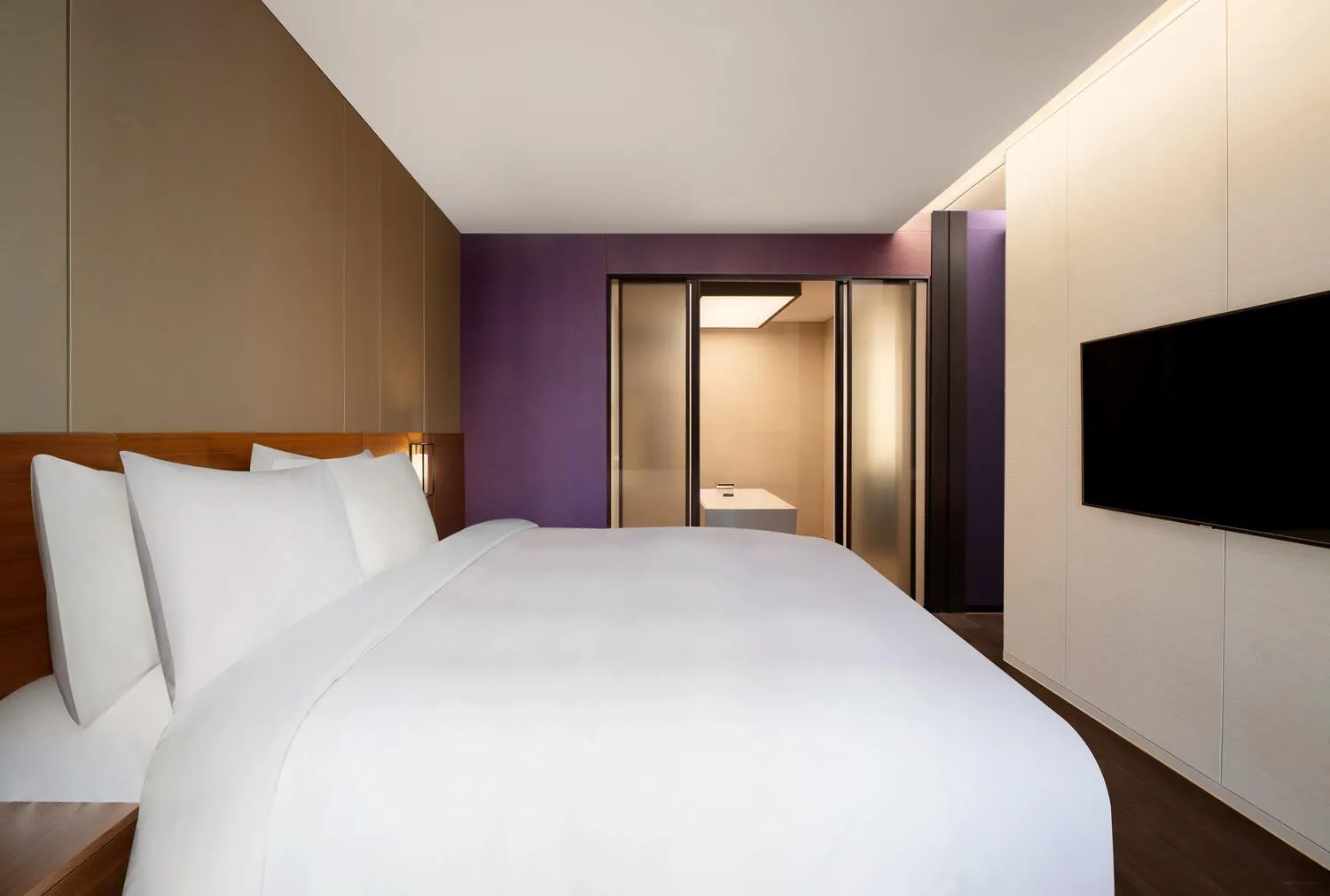 Bedroom, Bed in Courtyard by Marriott Suwon