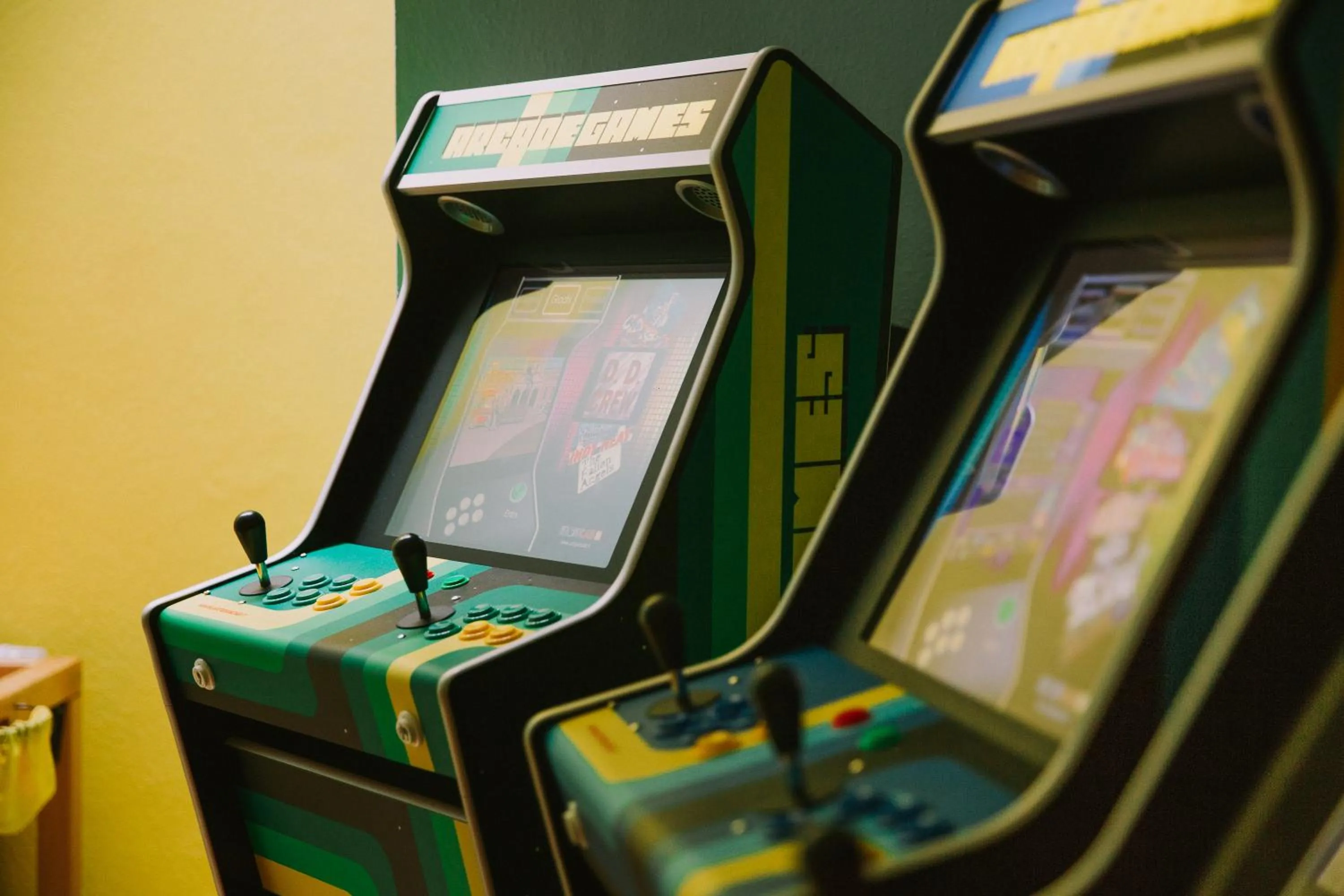 Game Room in Botango